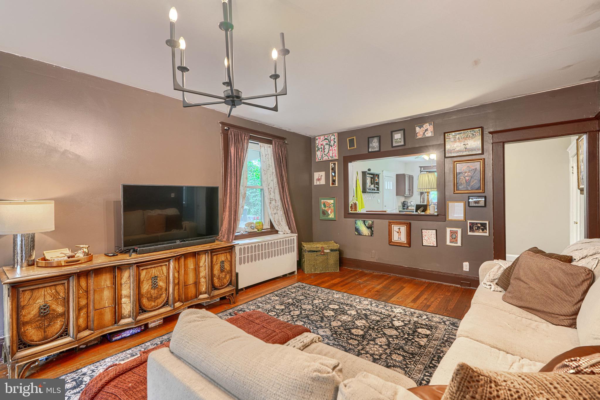 YALE HEIGHTS - Residential
