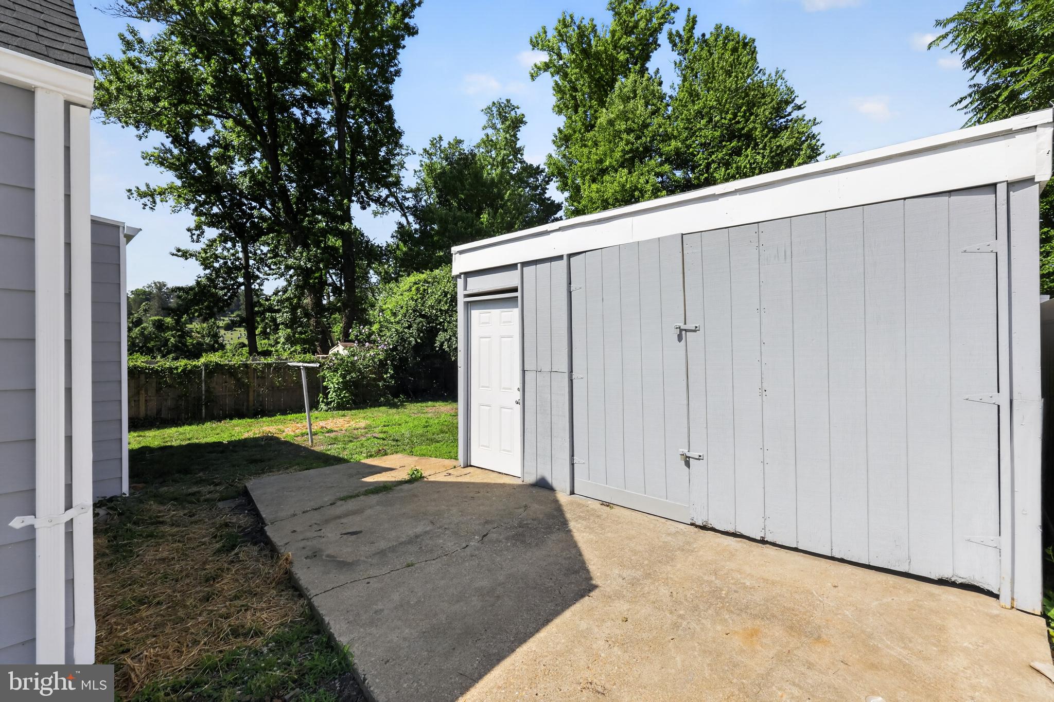 DILLON PARK - Residential