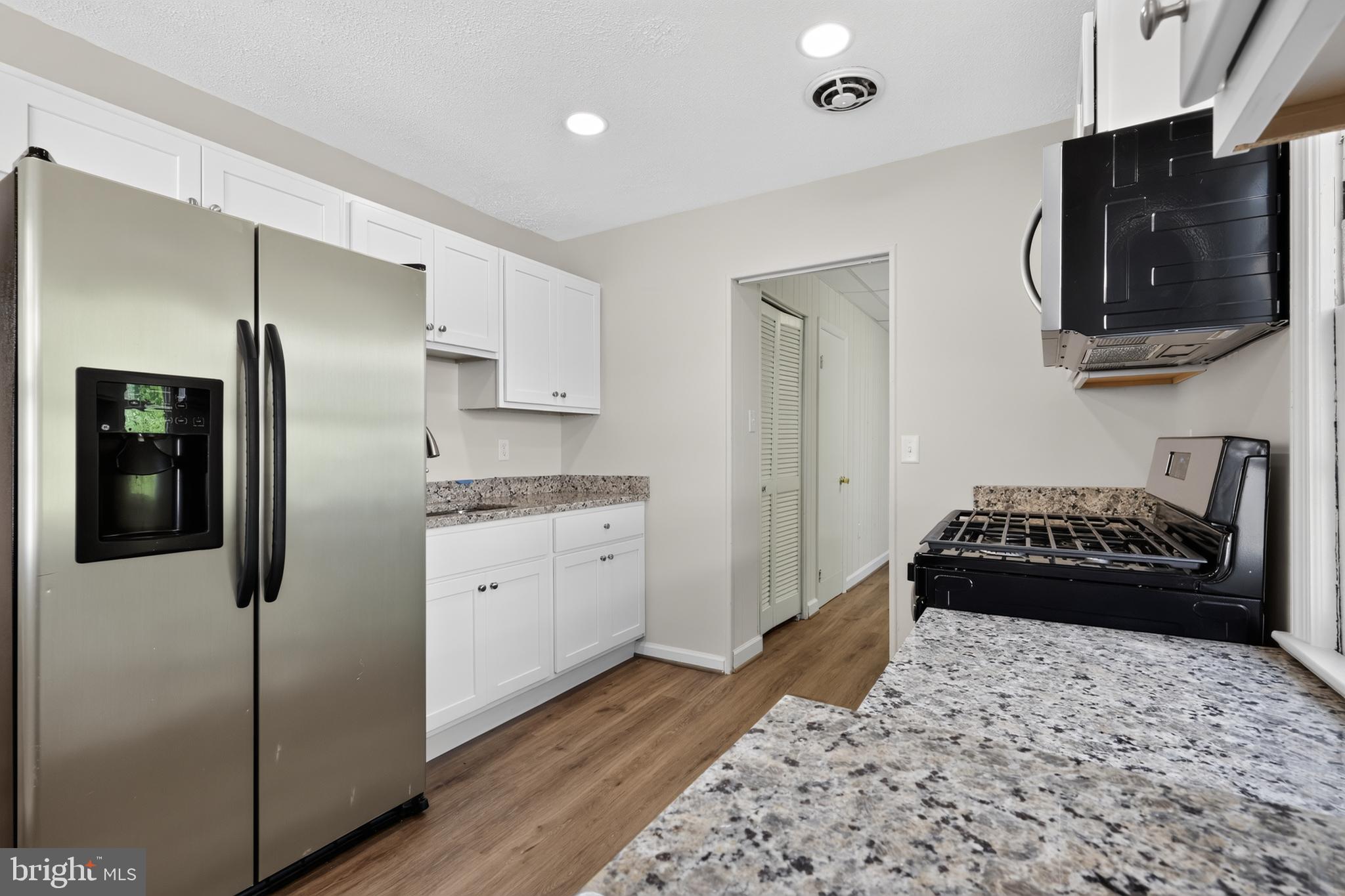 DILLON PARK - Residential
