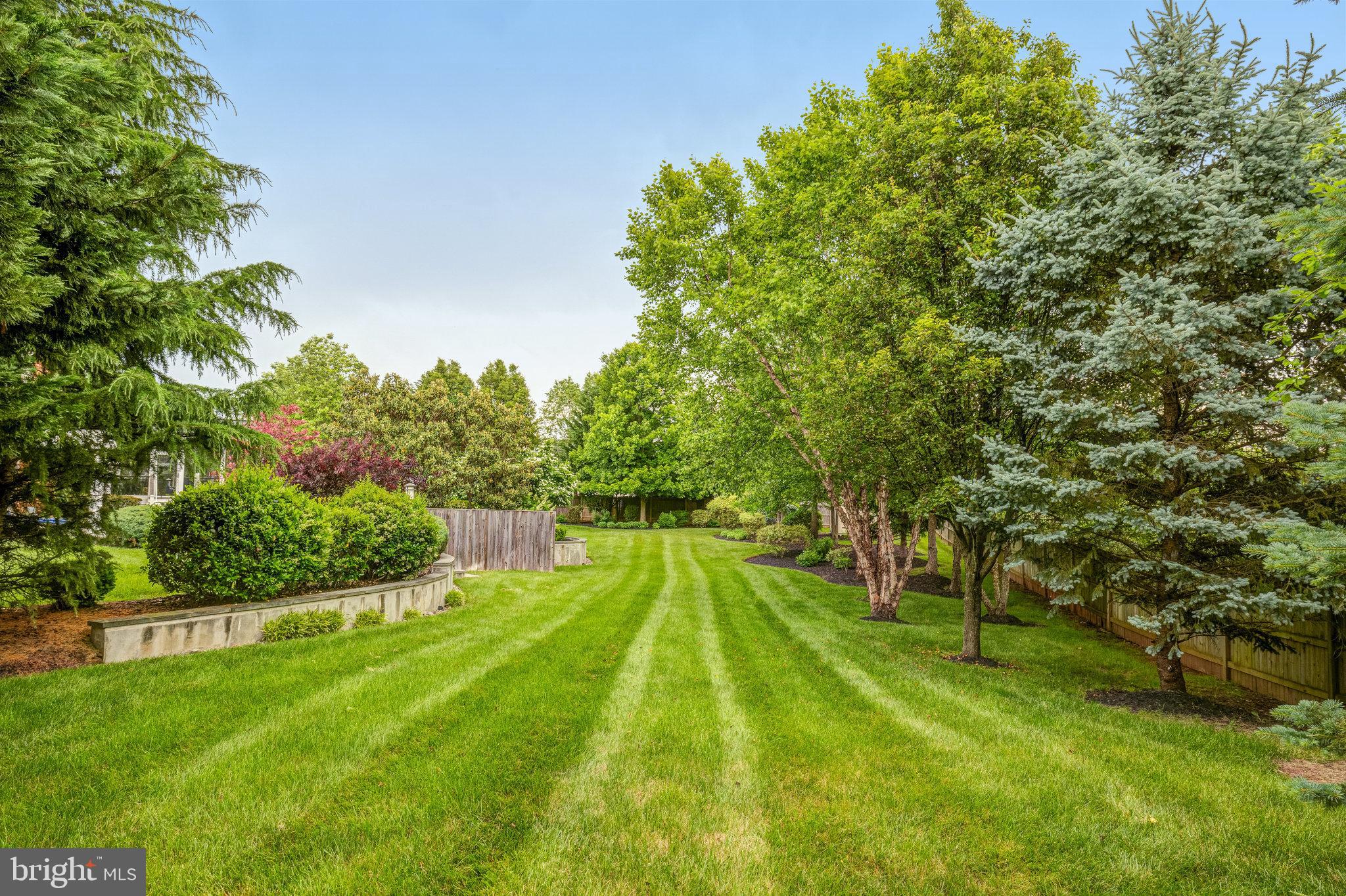 LOUDOUN VALLEY ESTATES - Residential