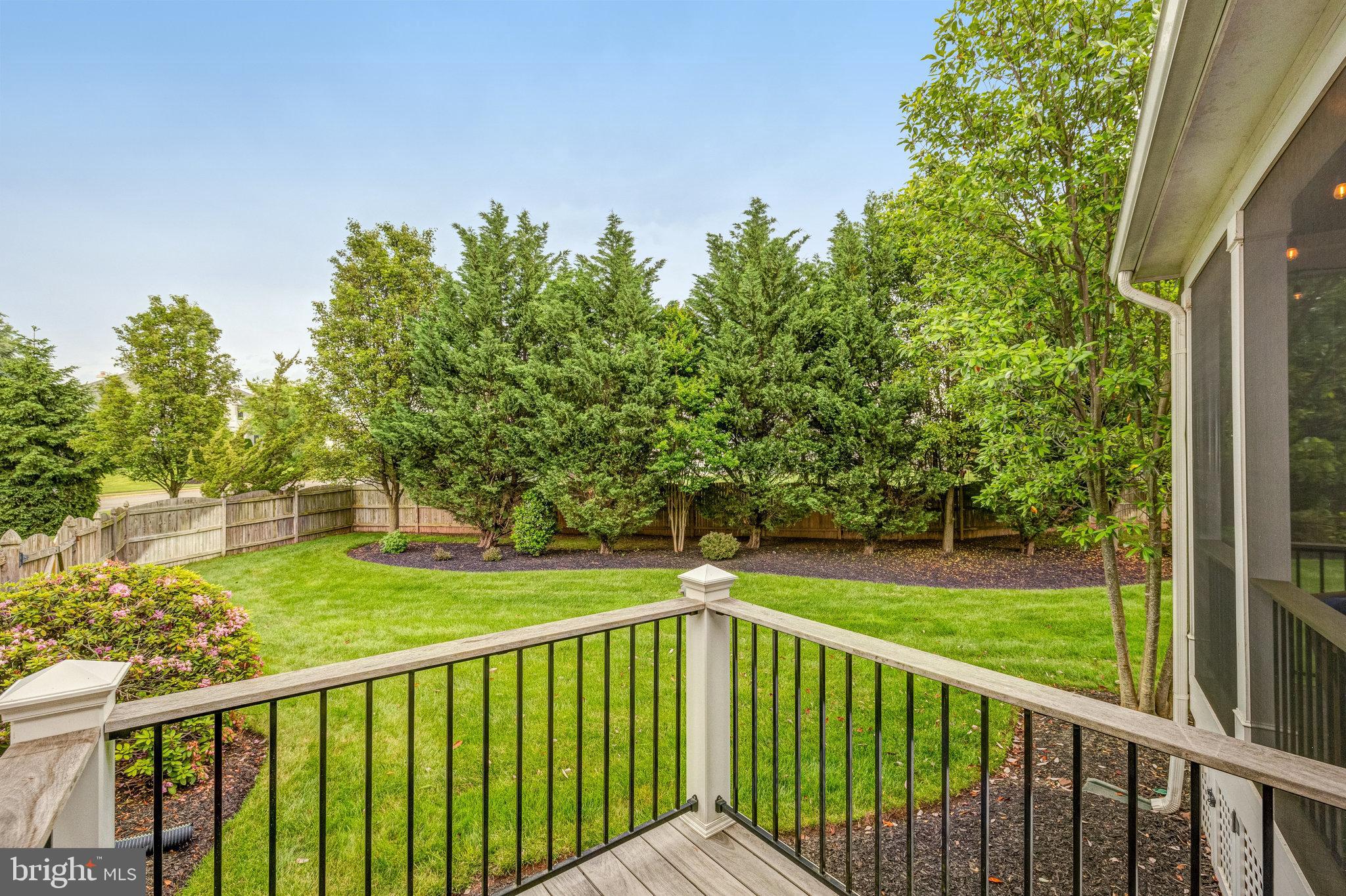 LOUDOUN VALLEY ESTATES - Residential