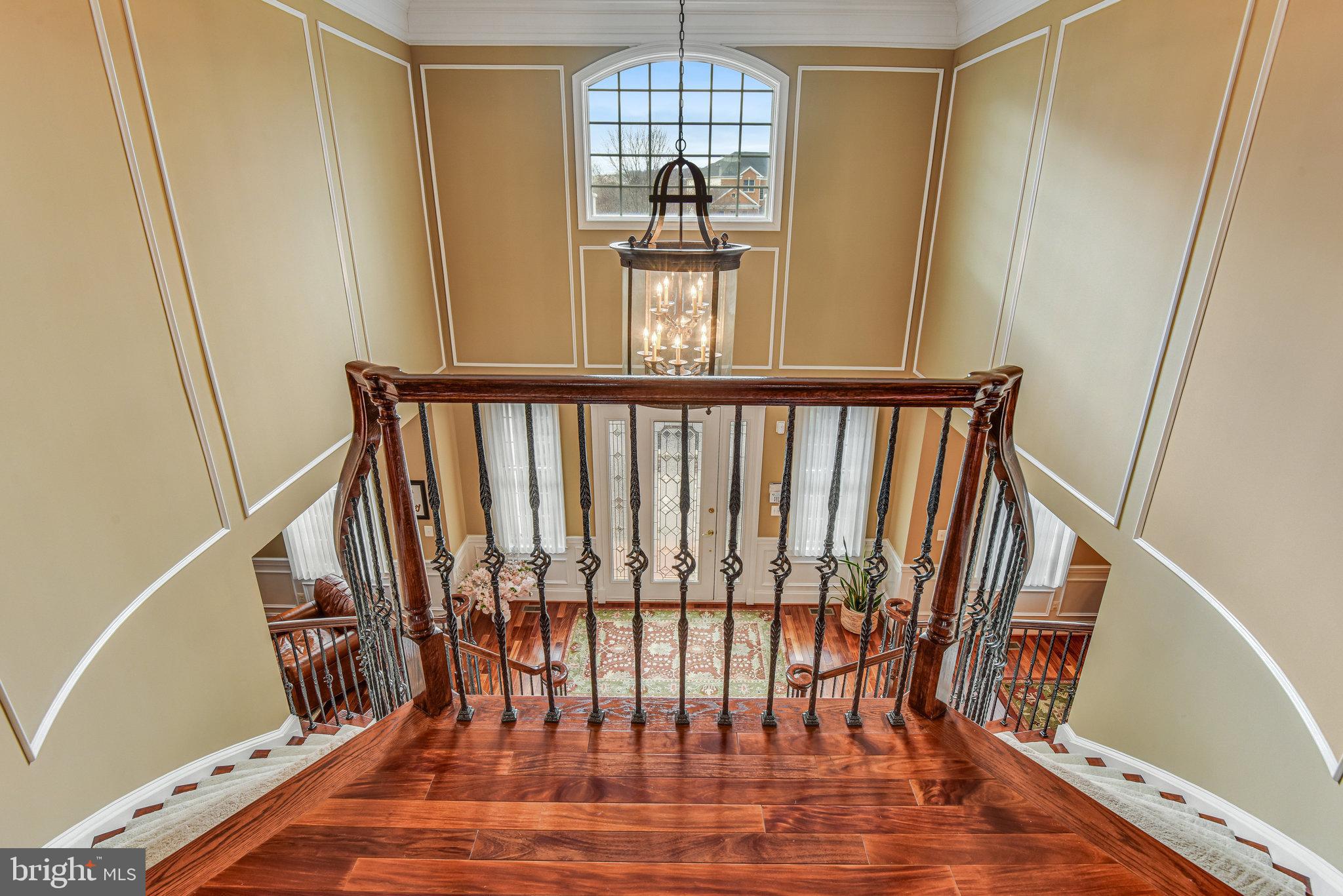 LOUDOUN VALLEY ESTATES - Residential