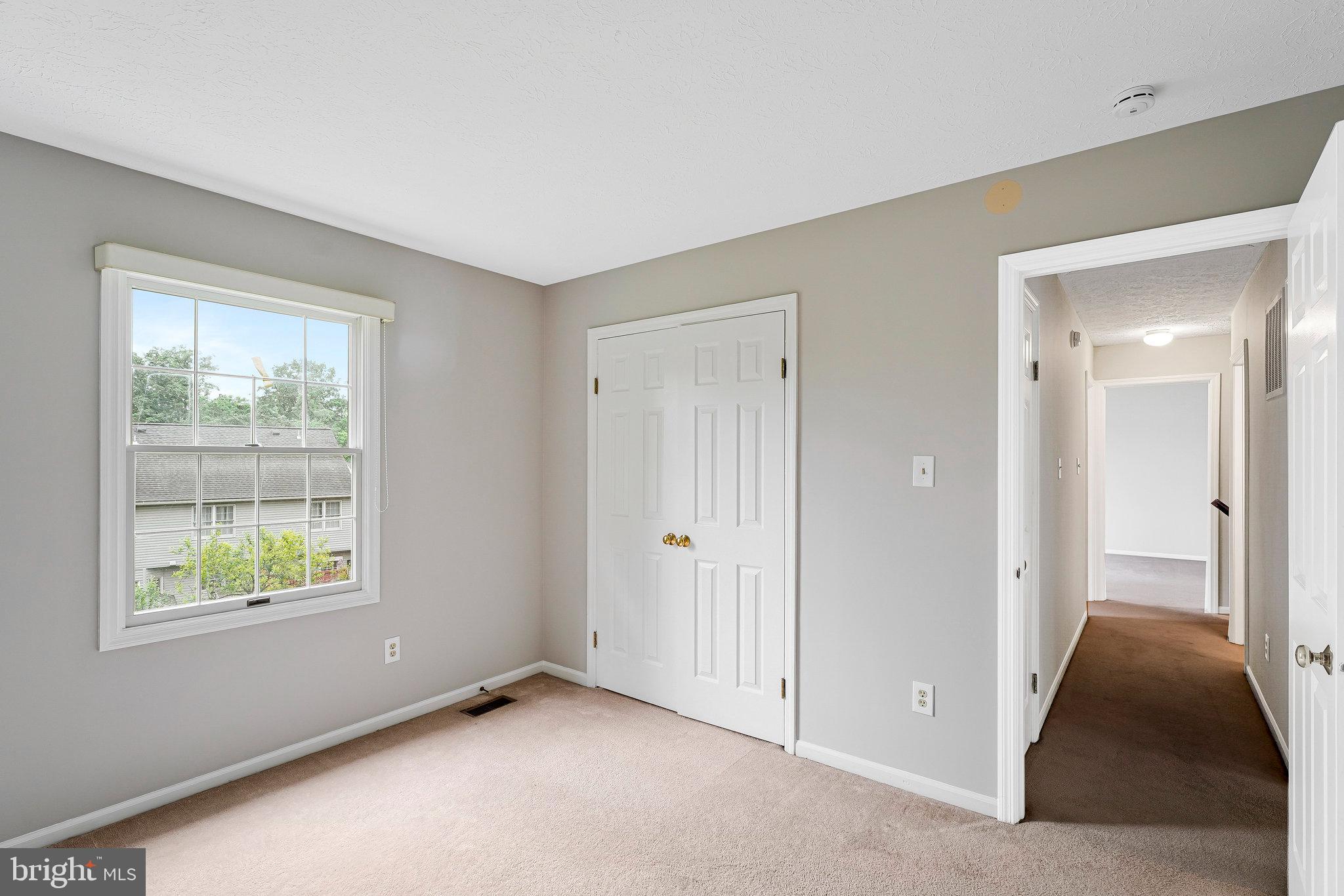 SPRING GROVE FARM - Residential Lease