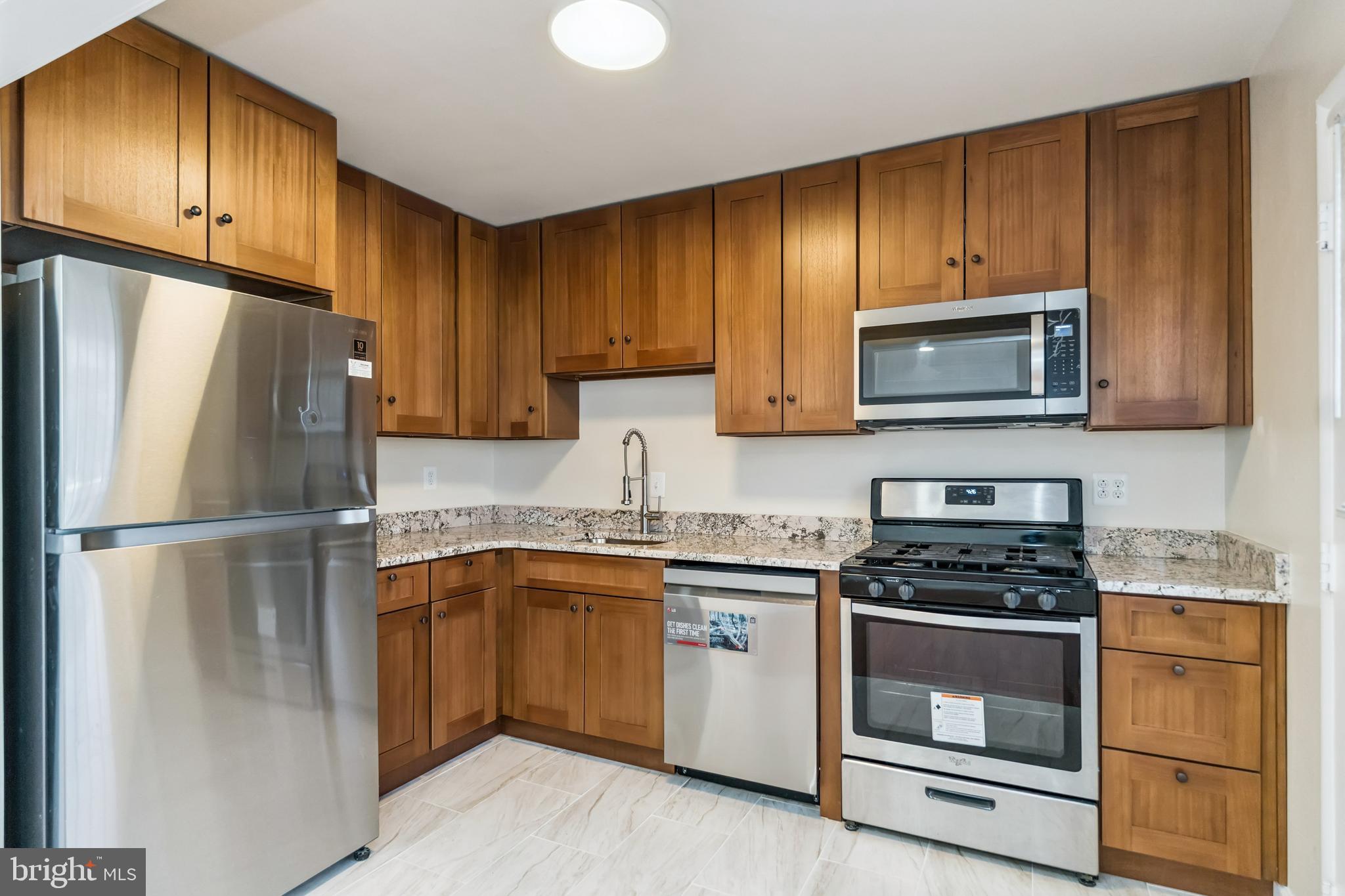 GLENARDEN WOODS - Residential