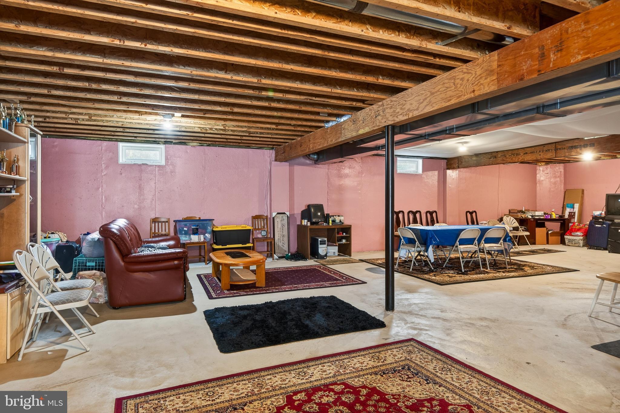 HUNTINGDON VALLEY - Residential