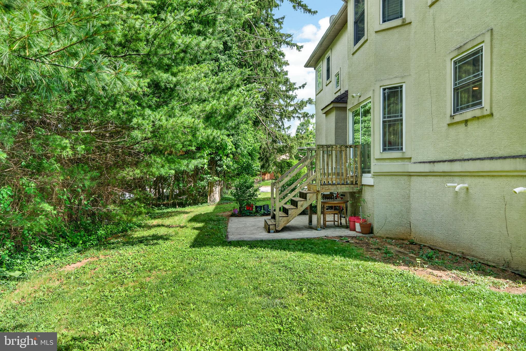 HUNTINGDON VALLEY - Residential