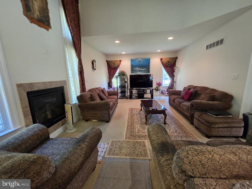 HUNTINGDON VALLEY - Residential