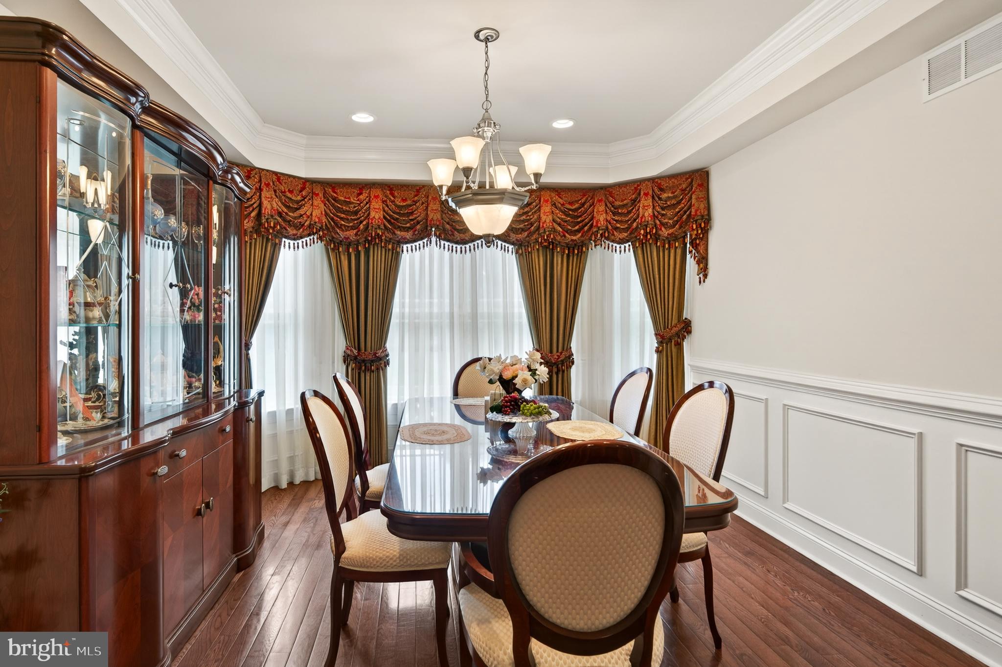 HUNTINGDON VALLEY - Residential