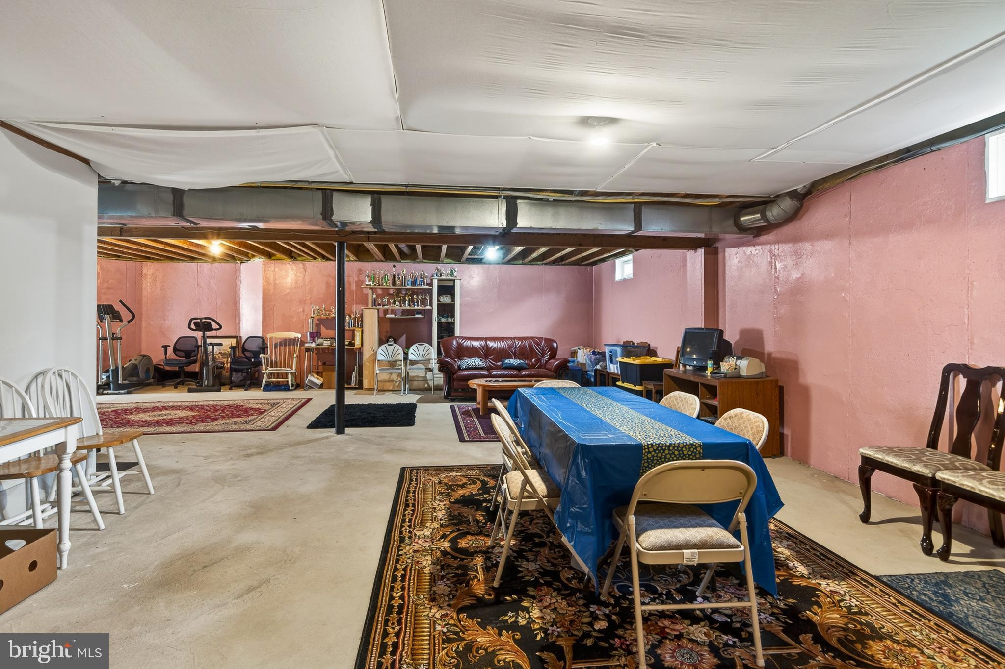 HUNTINGDON VALLEY - Residential
