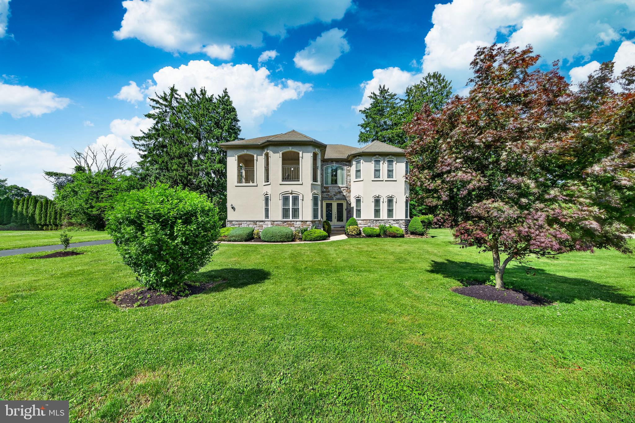 HUNTINGDON VALLEY - Residential