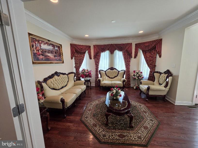 HUNTINGDON VALLEY - Residential
