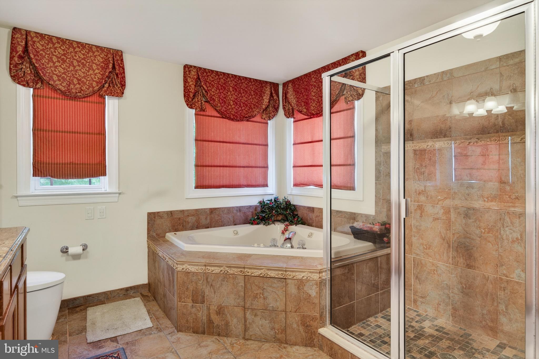 HUNTINGDON VALLEY - Residential