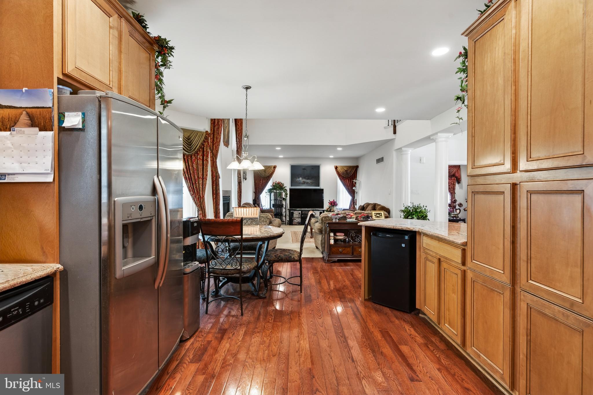HUNTINGDON VALLEY - Residential