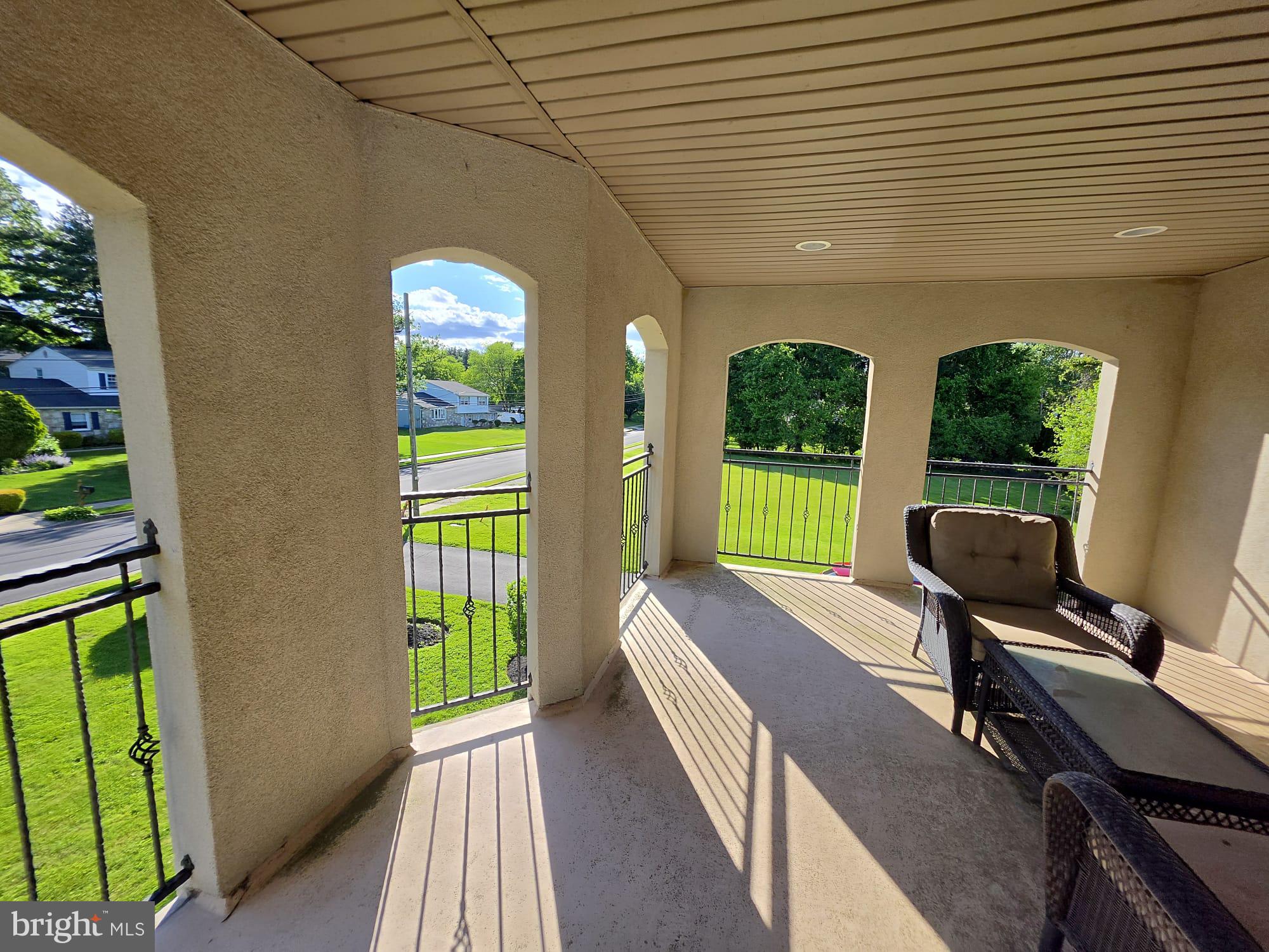 HUNTINGDON VALLEY - Residential
