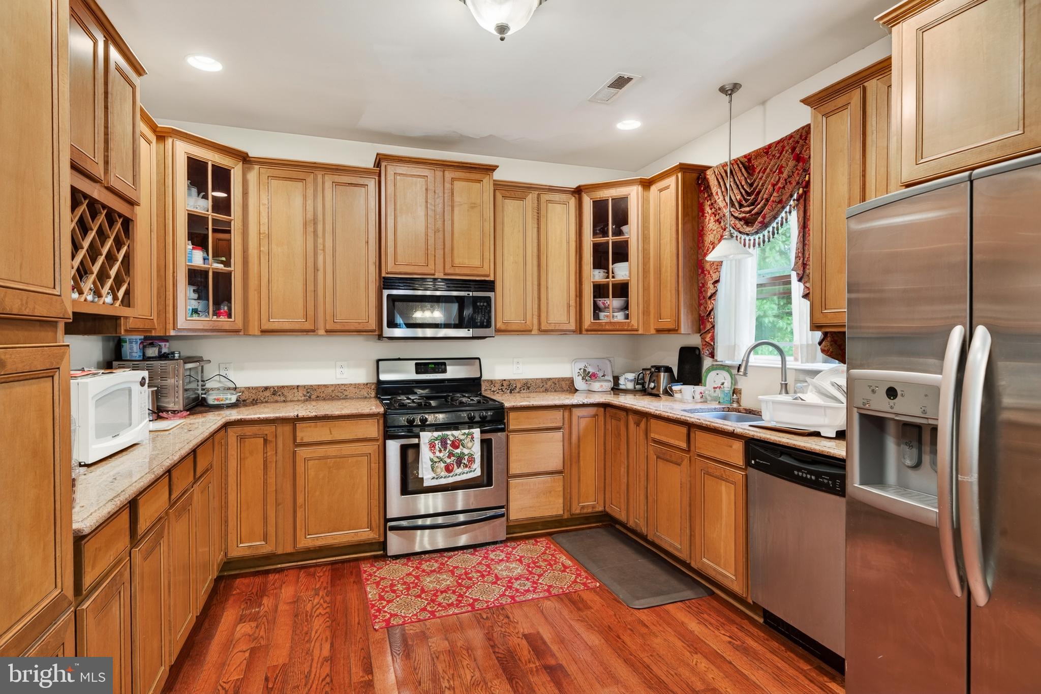 HUNTINGDON VALLEY - Residential