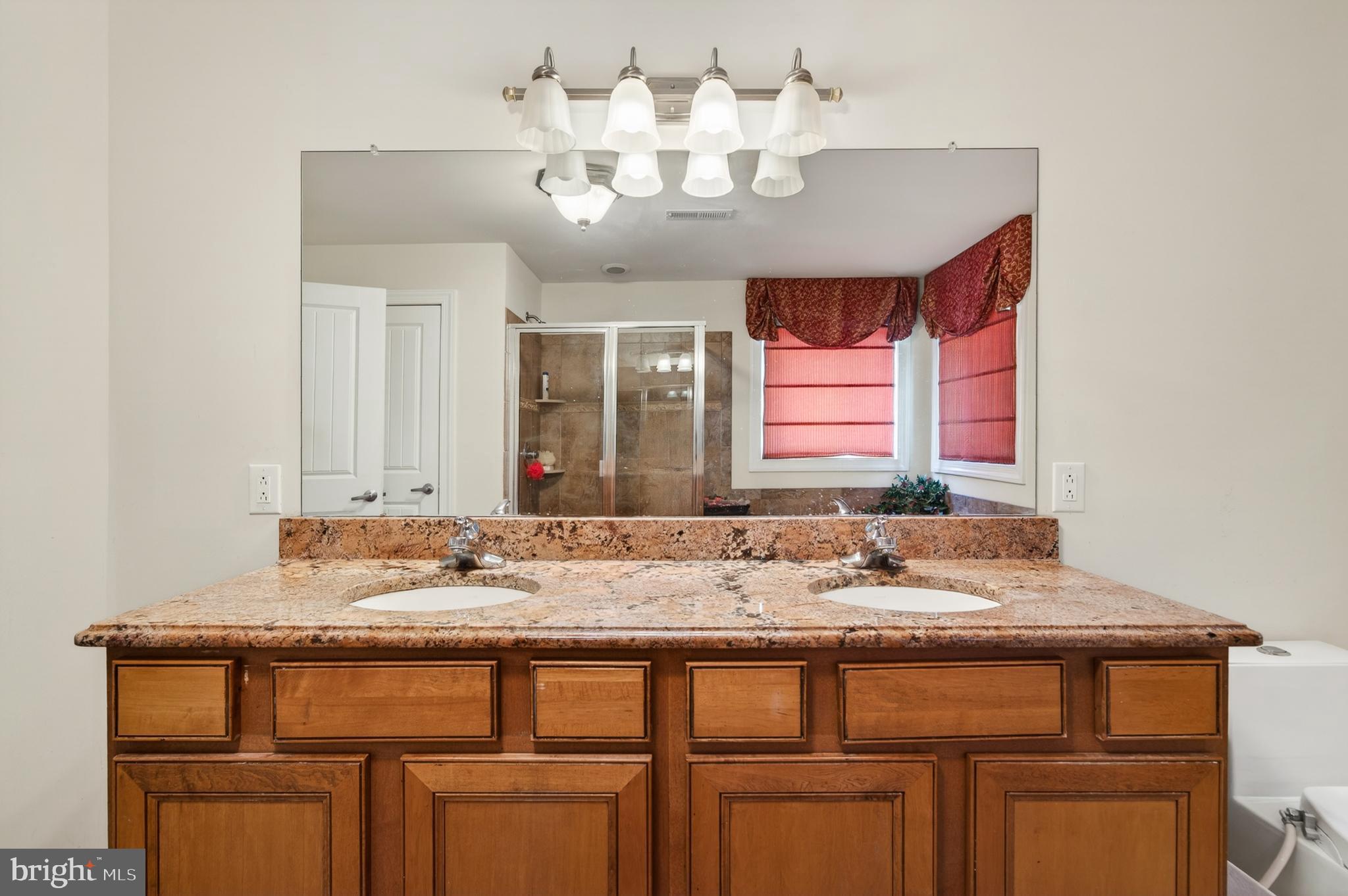 HUNTINGDON VALLEY - Residential