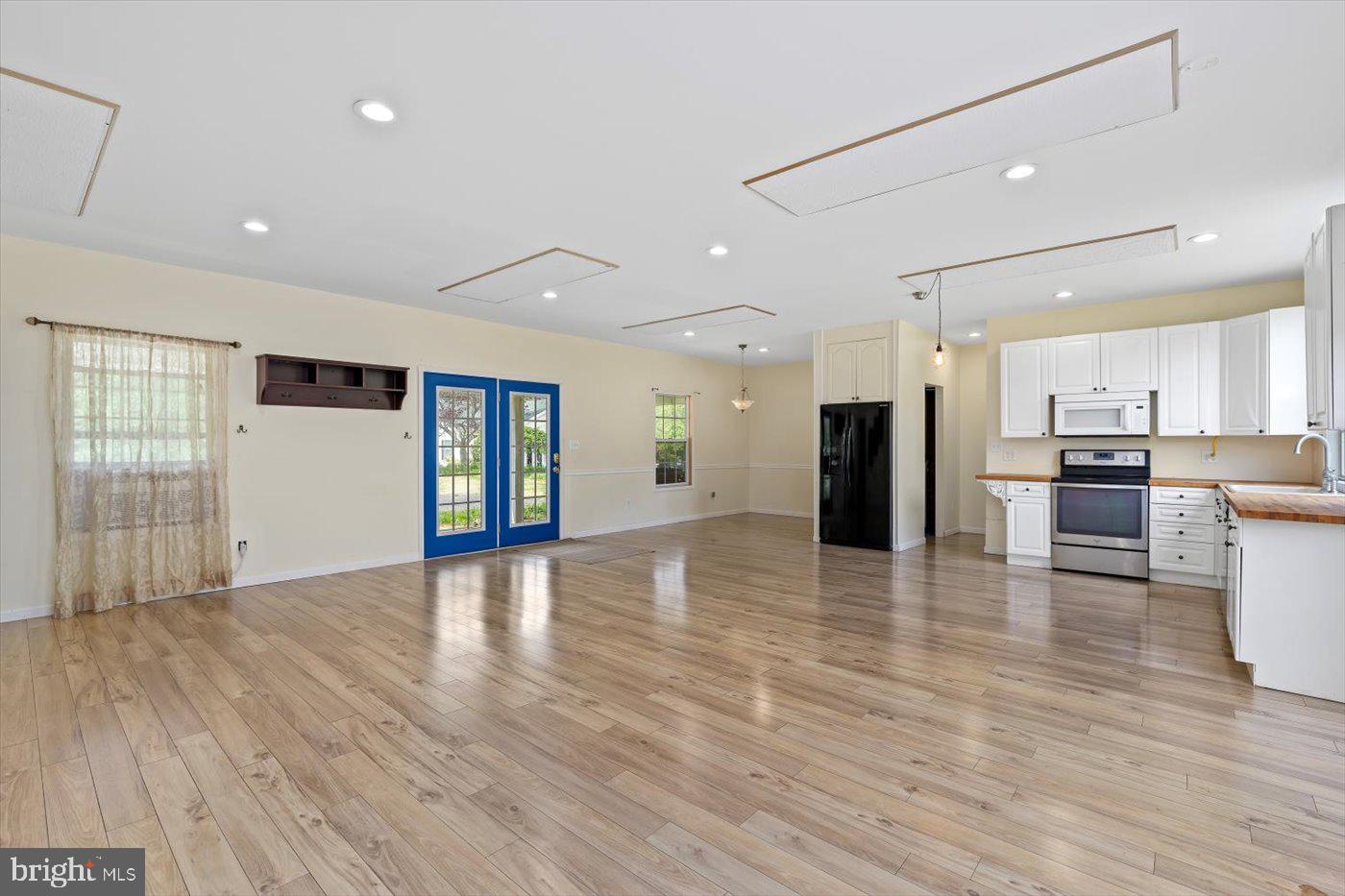 PT MANCE - Residential