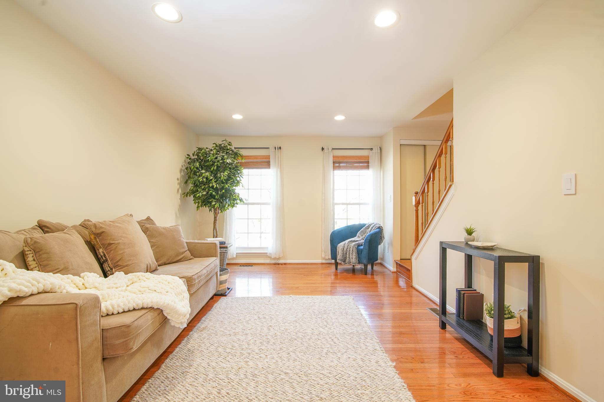 WAVERLY CONDOMINIUMS - Residential