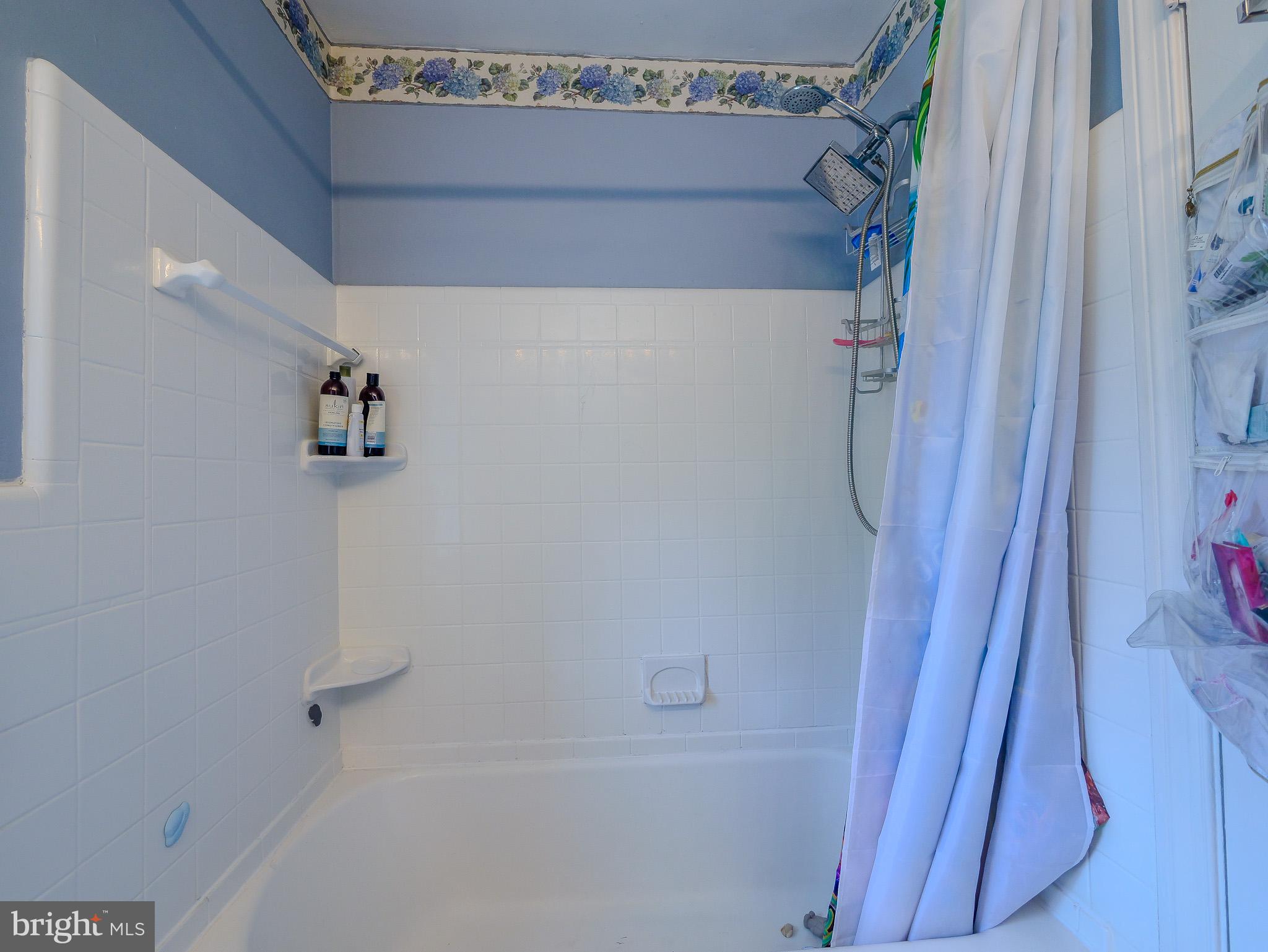 DREXEL HILL - Residential