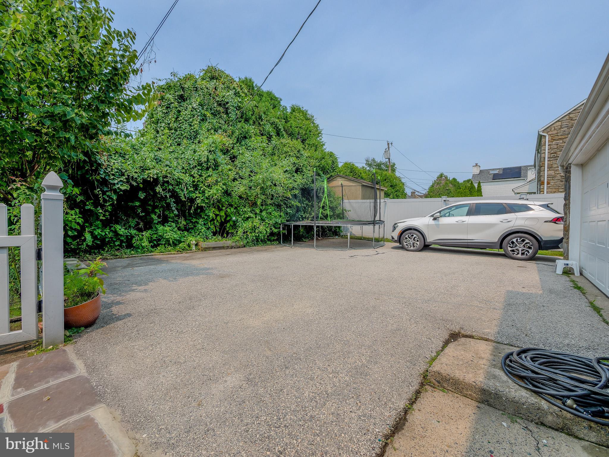 DREXEL HILL - Residential