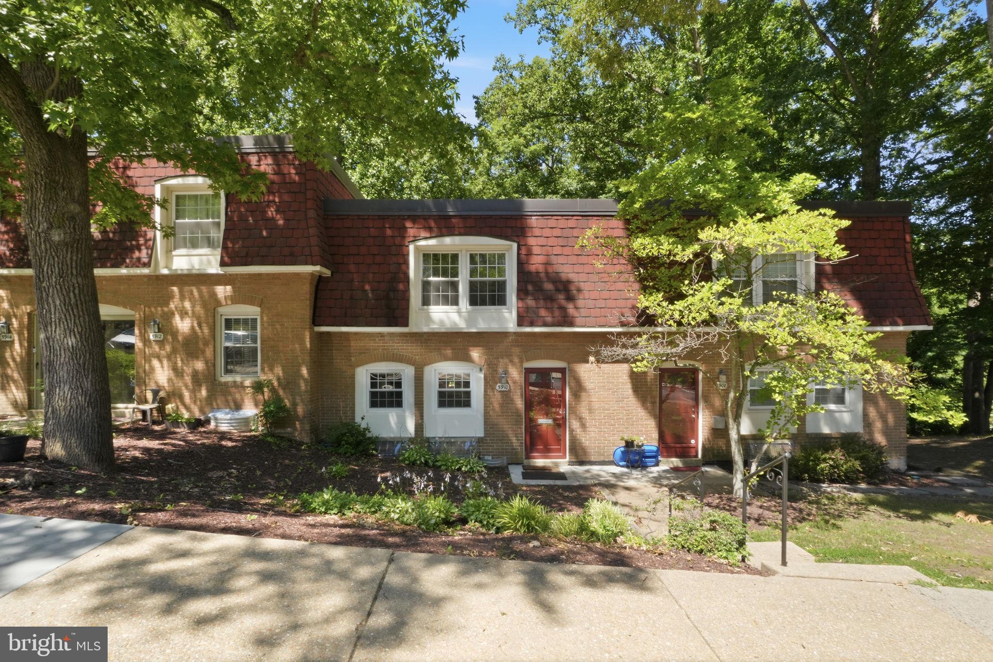 Welcome home to this rare three-level condo tucked into the heart of sought-after Cardinal Forest! Step inside and you're immediately greeted by an abundance of natural light, a stylish curved staircase with wrought iron railing, and luxury vinyl plank floors that flow throughout. The updated kitchen shines with new stainless steel appliances, generous counter and cabinet space, and a picture window overlooking the open dining and living areas—creating a bright, connected space that's just as perfect for a quiet morning coffee as it is for hosting friends.
Upstairs, you'll find three comfortable bedrooms, anchored by a primary suite with its own en-suite half bath and walk-in closet. Bedrooms two and three share a full hall bath with a decorative tile floor. Downstairs, the fully finished walk-out basement adds even more flexibility—ideal as a guest suite, home office, gym, or rec room—and opens directly onto a private, fenced-in patio, your own secluded retreat for outdoor dining, lounging, or entertaining. A full-size washer/dryer and a versatile storage room round out this move-in-ready home.
Beyond your front door, Cardinal Forest delivers the best of both worlds: classic charm and low-maintenance living, wrapped in a lush, wooded setting full of recreation. Take your pick of community pools, tennis courts and picnic areas, or head out to the scenic trails and expansive Lake Accotink park system just moments away. With a playground right behind the unit and a pool just steps from your door, everyday convenience meets resort-style living.
And when it's time to venture out, you're minutes from I-95, I-395, and the Beltway for an easy commute, with West Springfield Shopping Mall, Giant, Cardinal Forest Plaza, and Olde Keene Mill Shopping Center all within a mile. This is Cardinal Forest living at its finest—don't miss it! Cardinal Forest is FHA and VA approved. Assumable VA loan at 2.49%. Inquire for details.