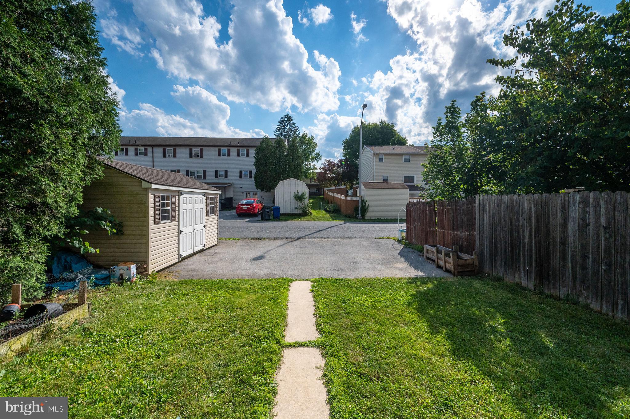 LEESPORT GARDENS - Residential