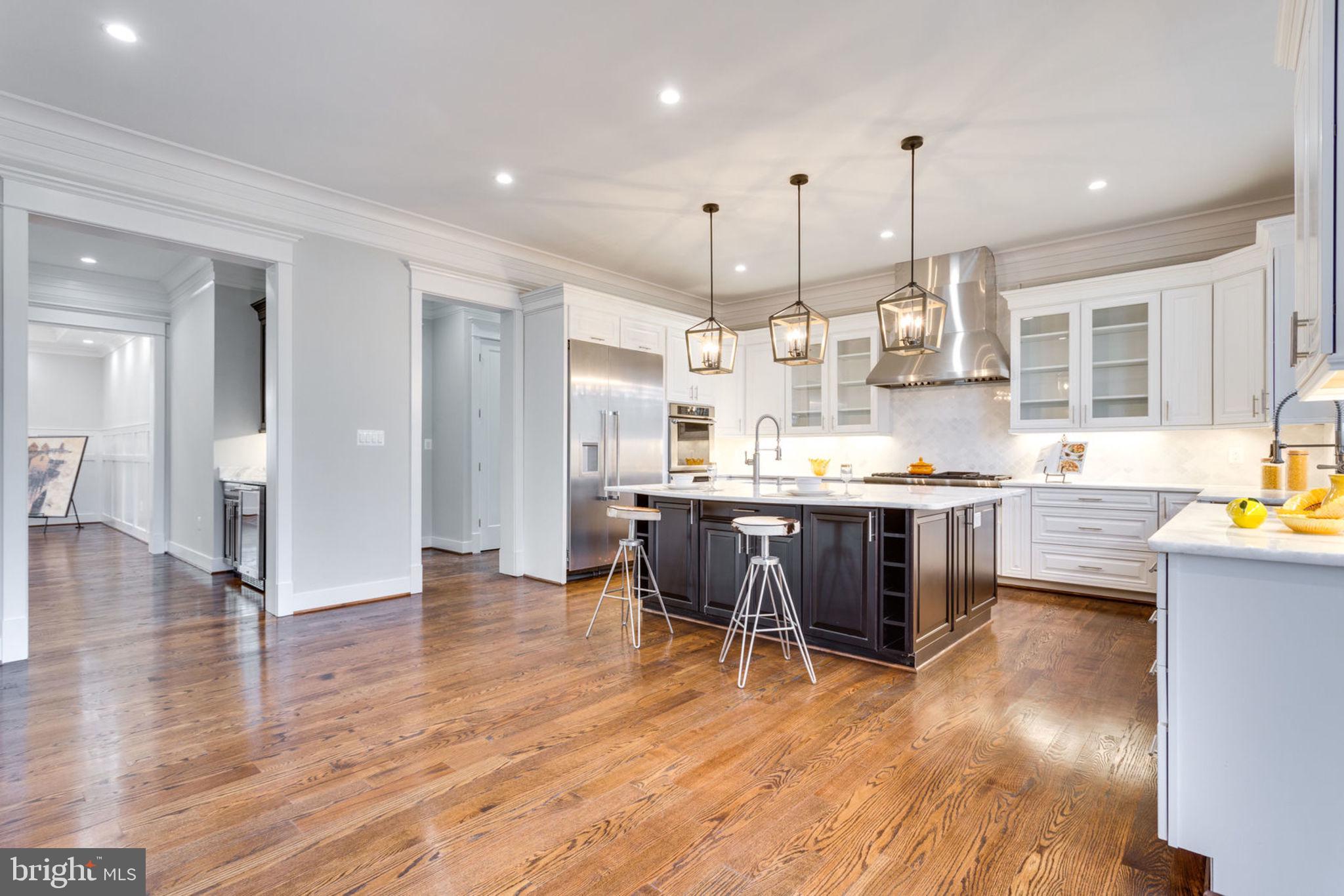 BROYHILL LANGLEY ESTATES - Residential