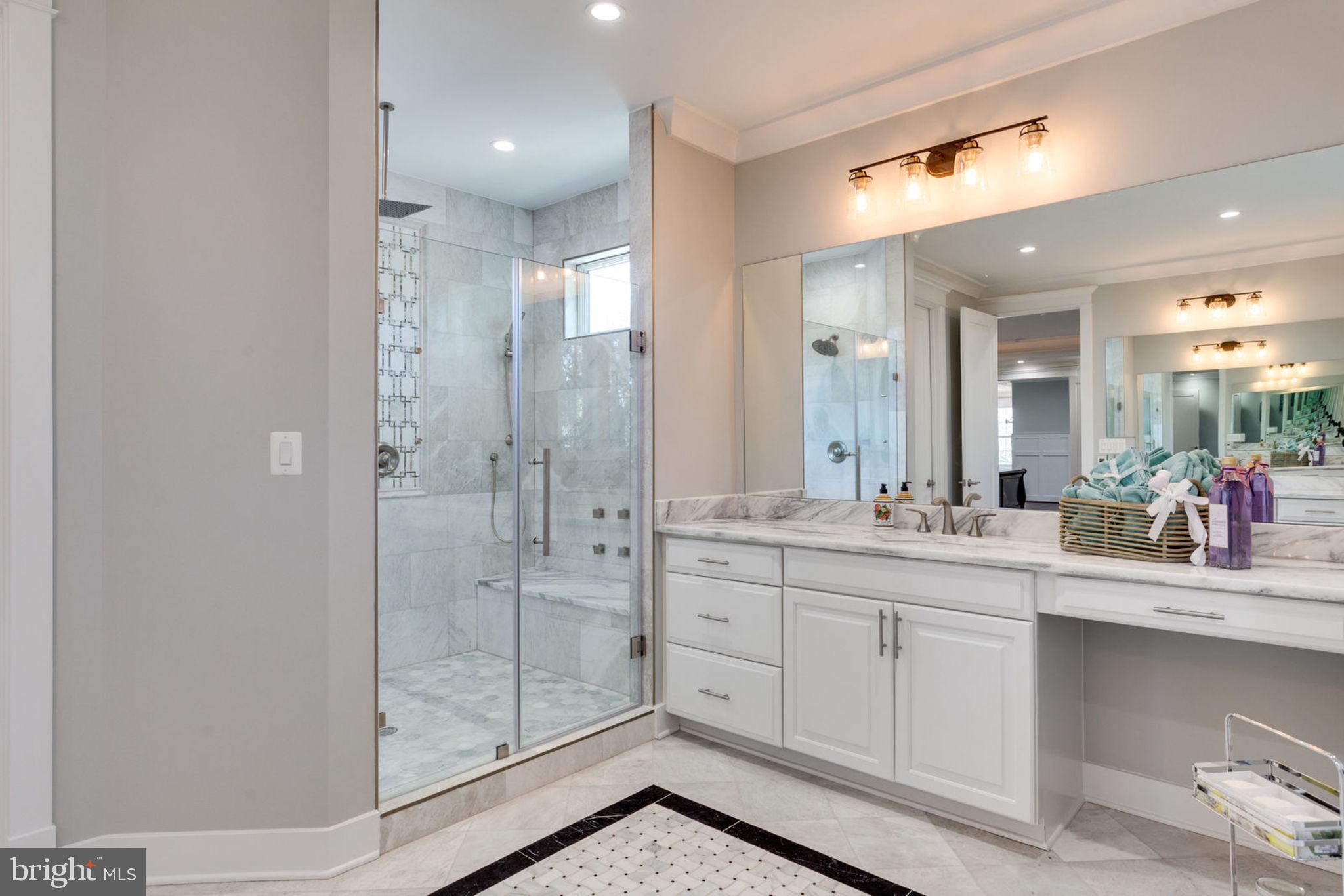BROYHILL LANGLEY ESTATES - Residential