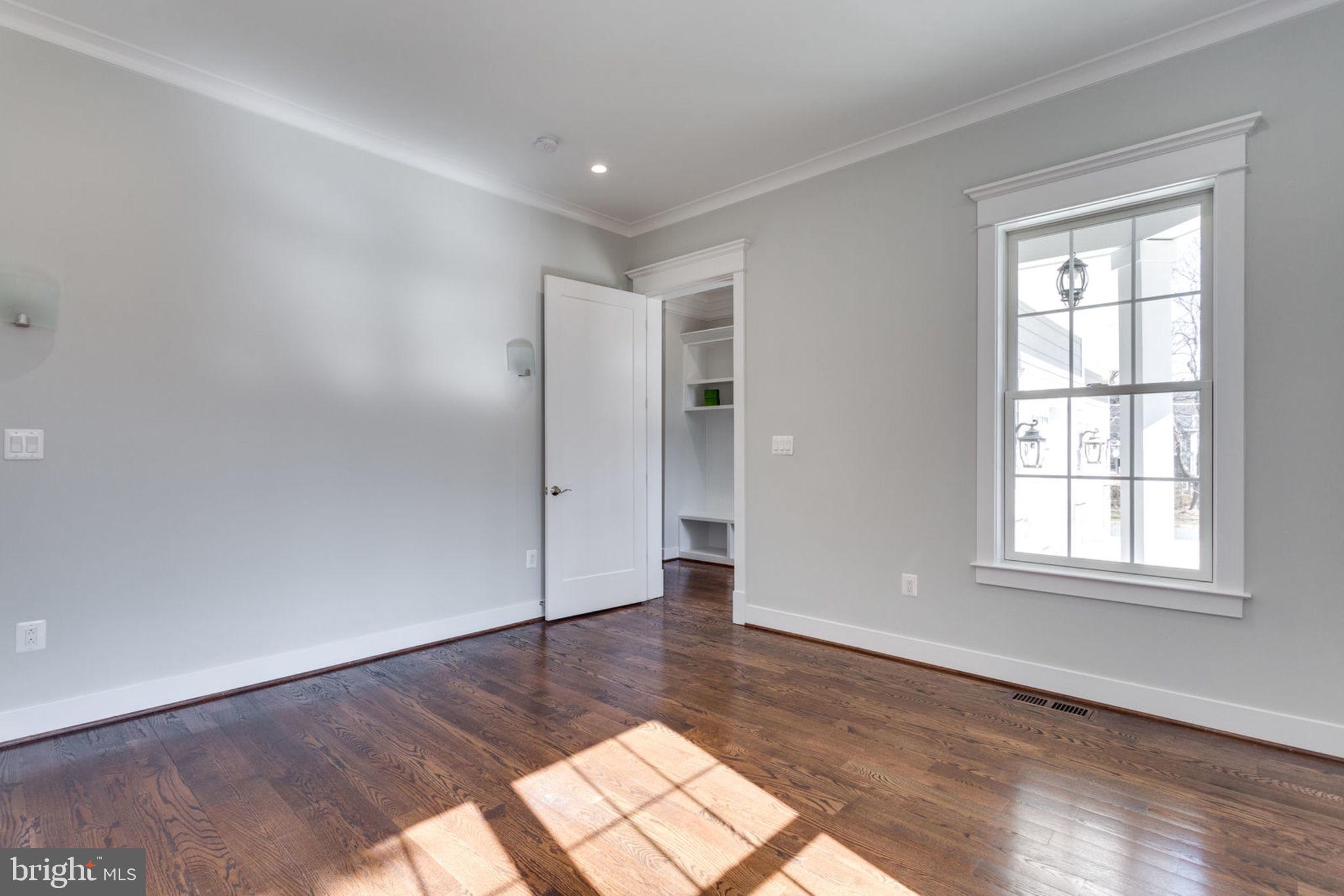 BROYHILL LANGLEY ESTATES - Residential