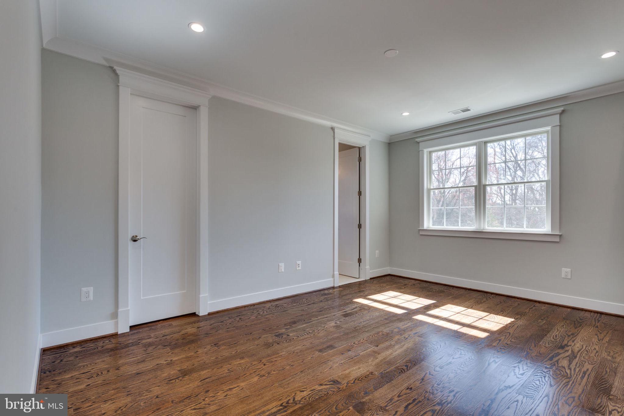 BROYHILL LANGLEY ESTATES - Residential