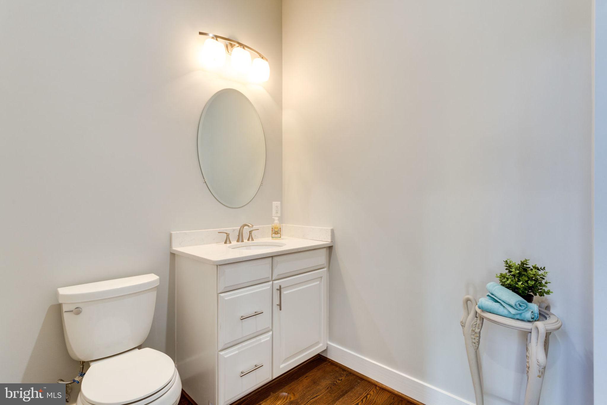 BROYHILL LANGLEY ESTATES - Residential
