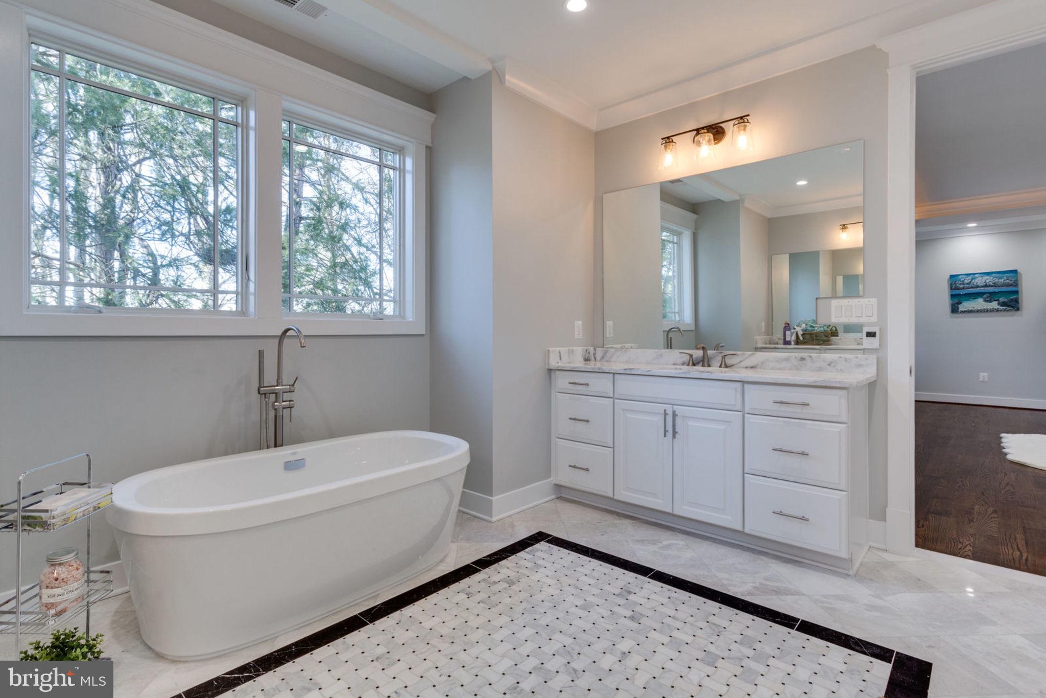 BROYHILL LANGLEY ESTATES - Residential