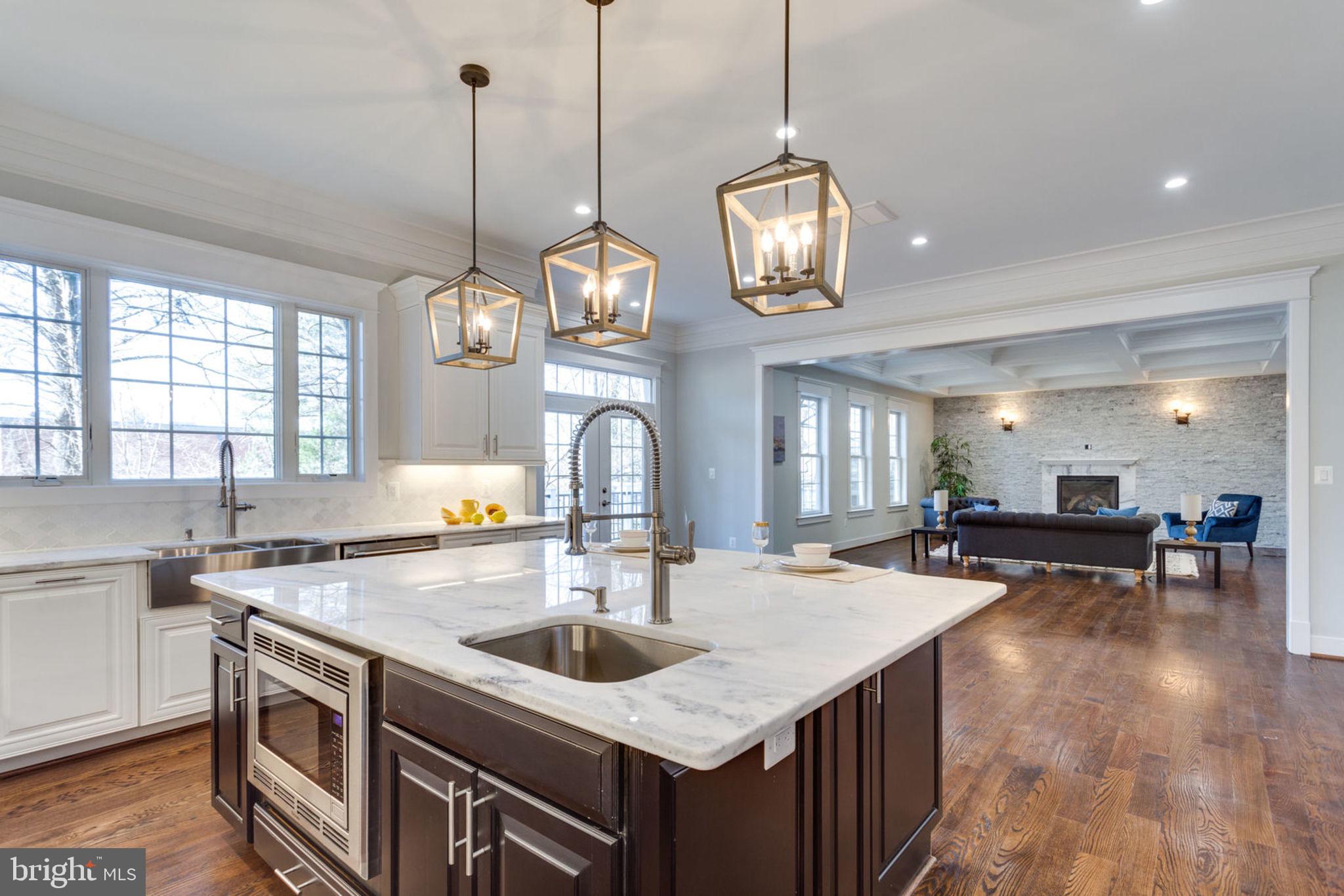 BROYHILL LANGLEY ESTATES - Residential