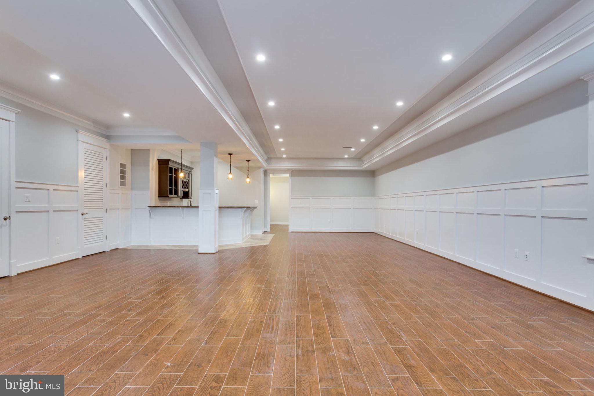 BROYHILL LANGLEY ESTATES - Residential
