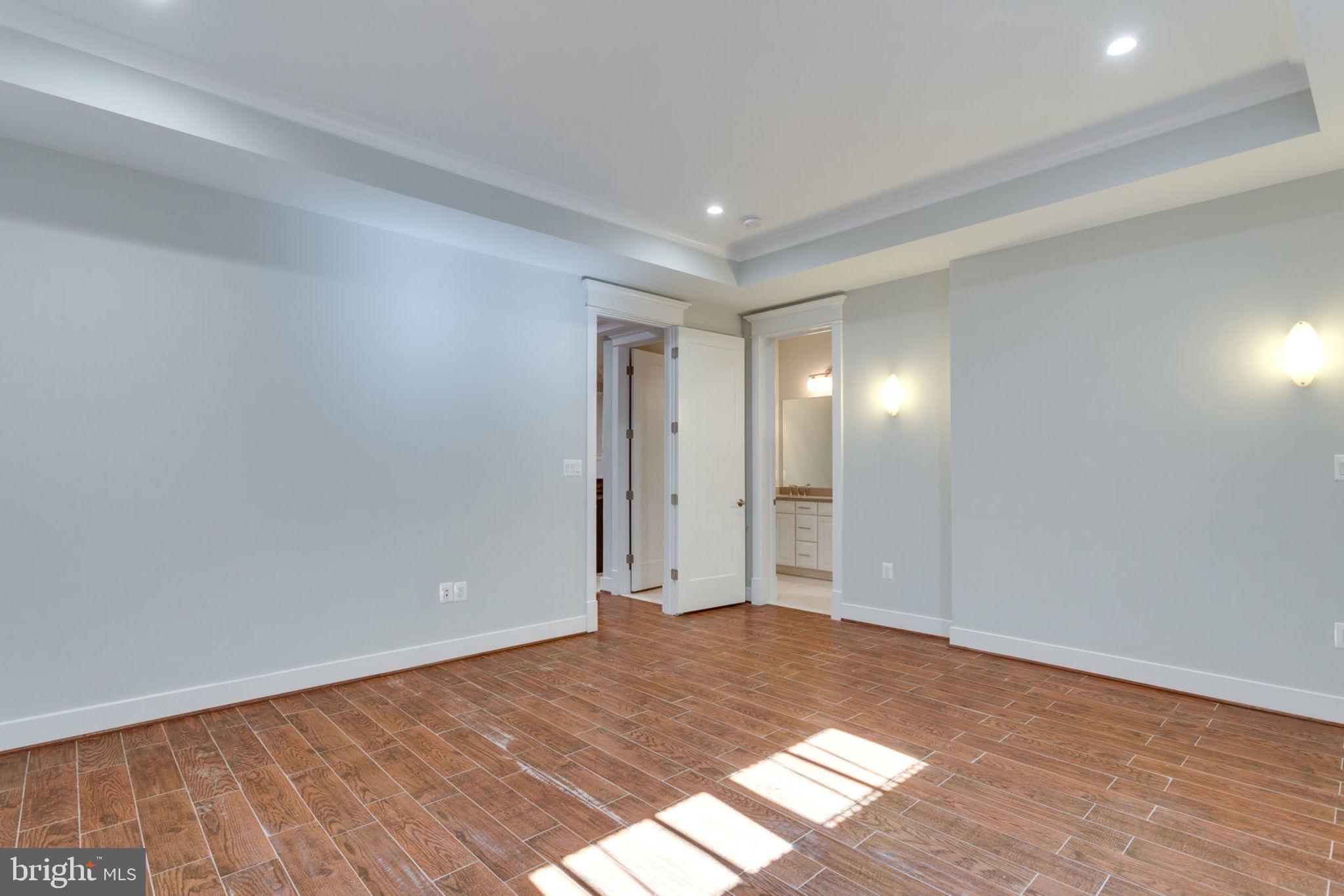 BROYHILL LANGLEY ESTATES - Residential