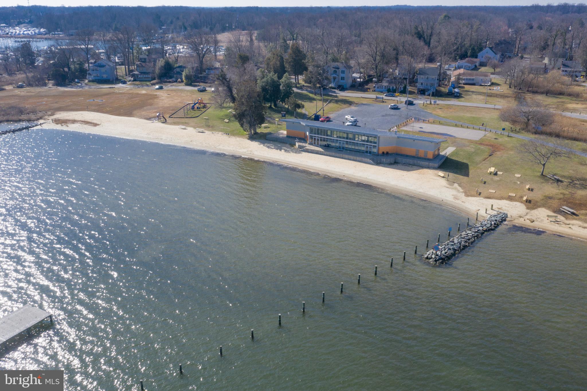 SELBY ON THE BAY - Residential