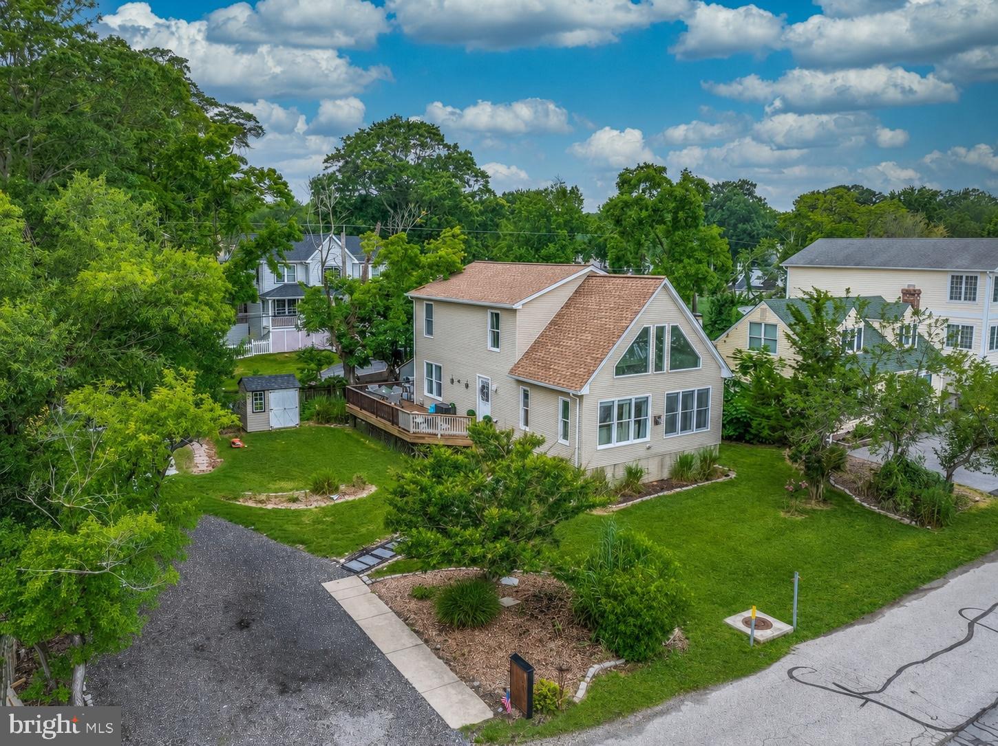 SELBY ON THE BAY - Residential