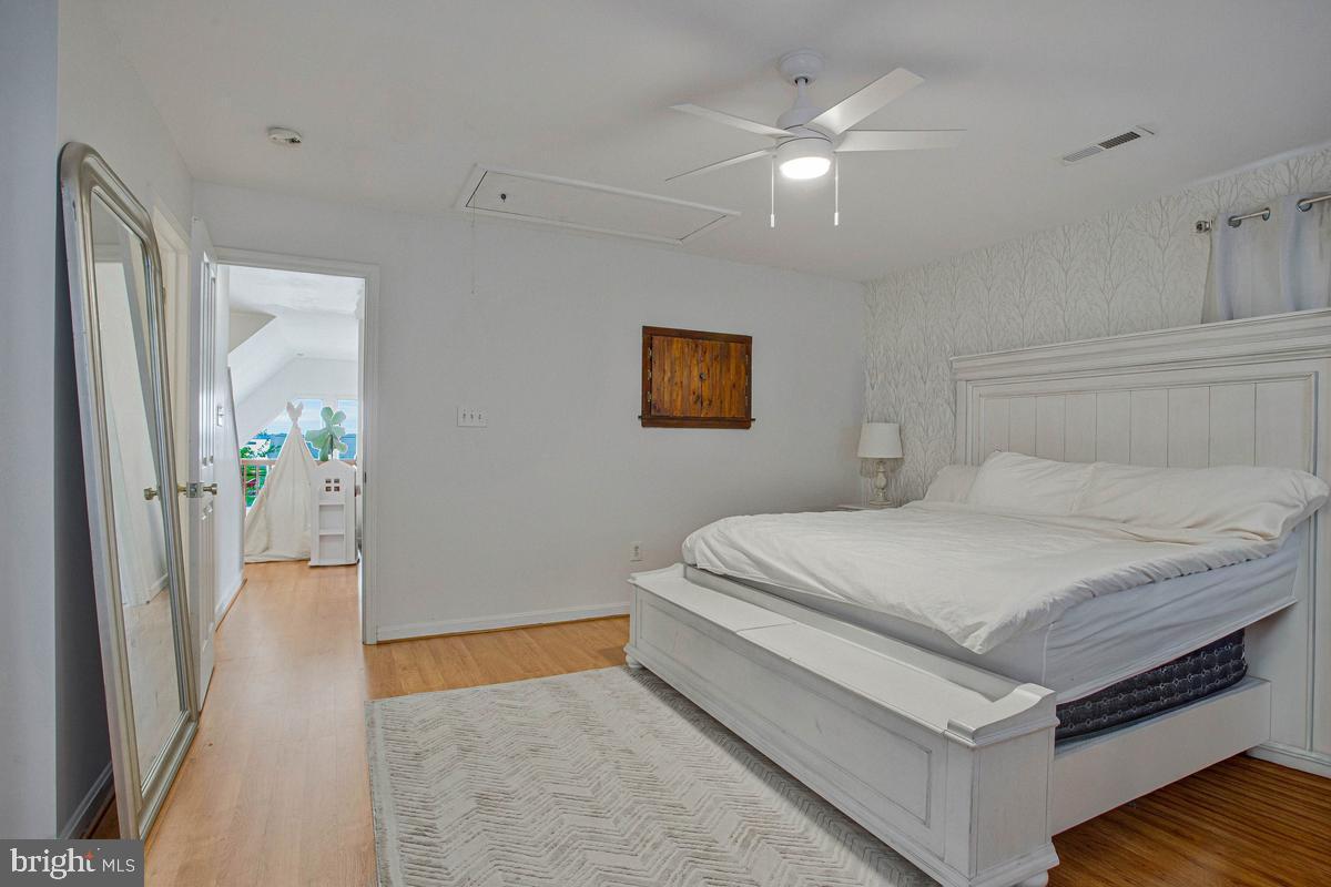 SELBY ON THE BAY - Residential