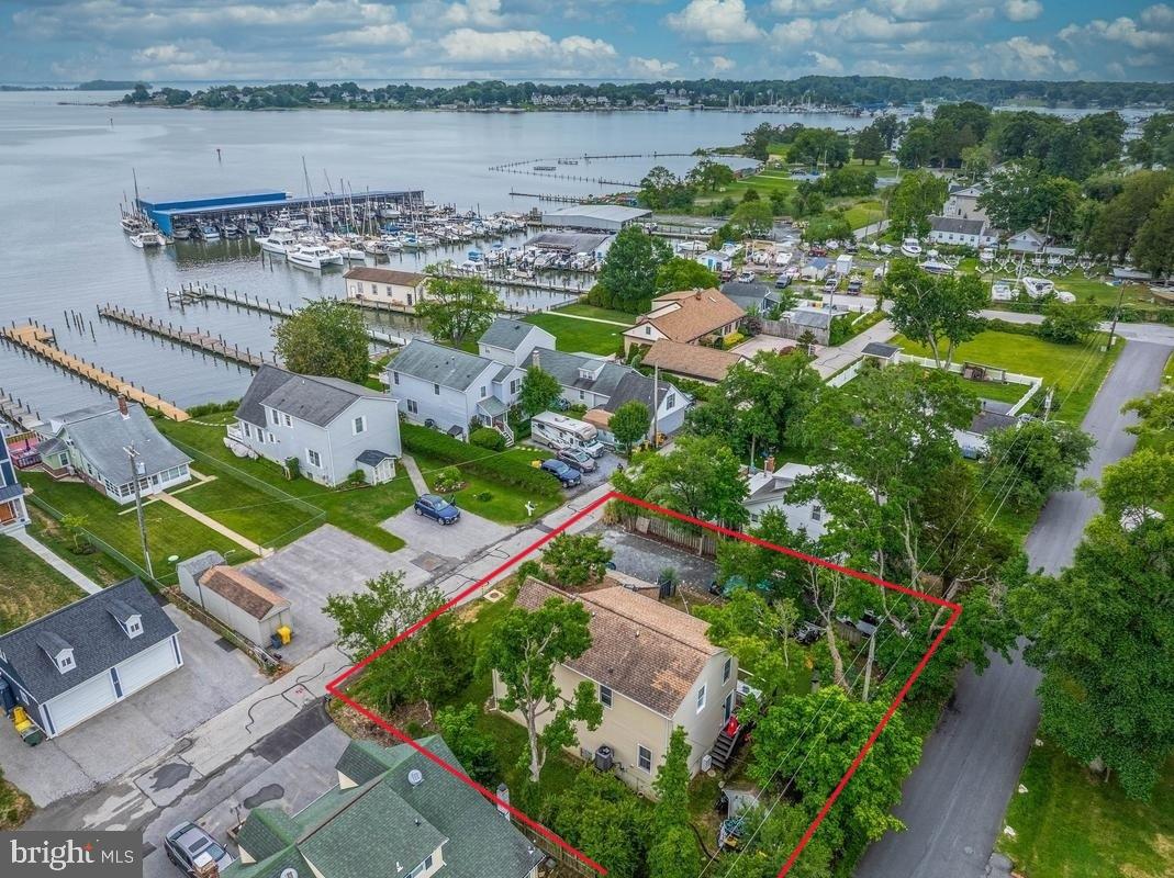 SELBY ON THE BAY - Residential