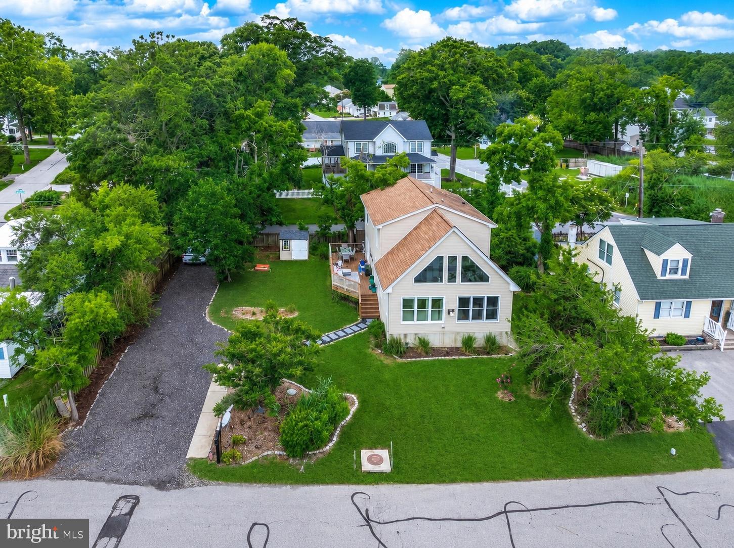 SELBY ON THE BAY - Residential