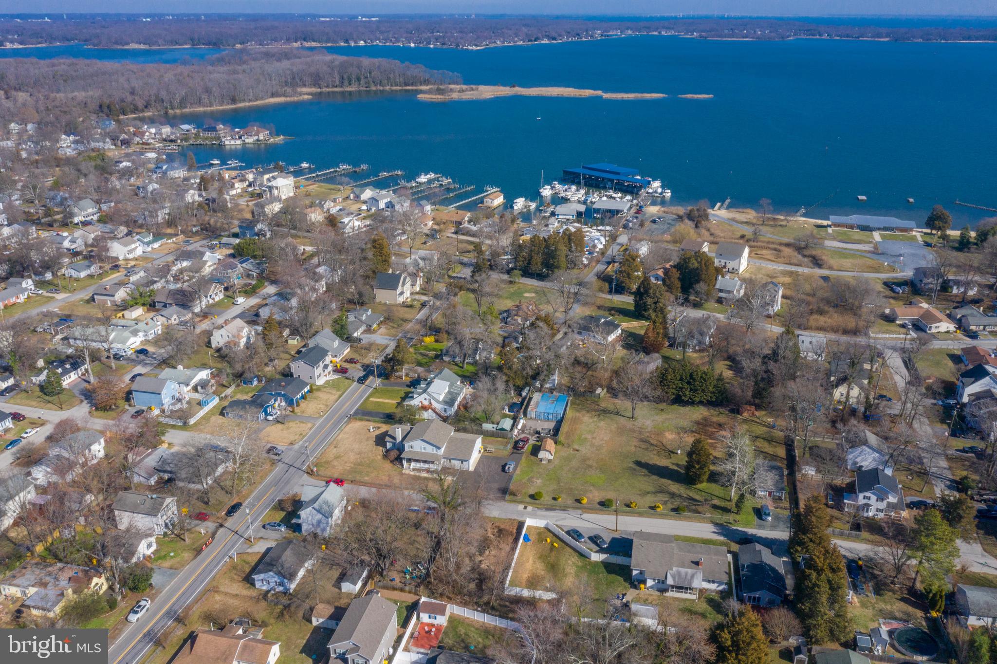 SELBY ON THE BAY - Residential