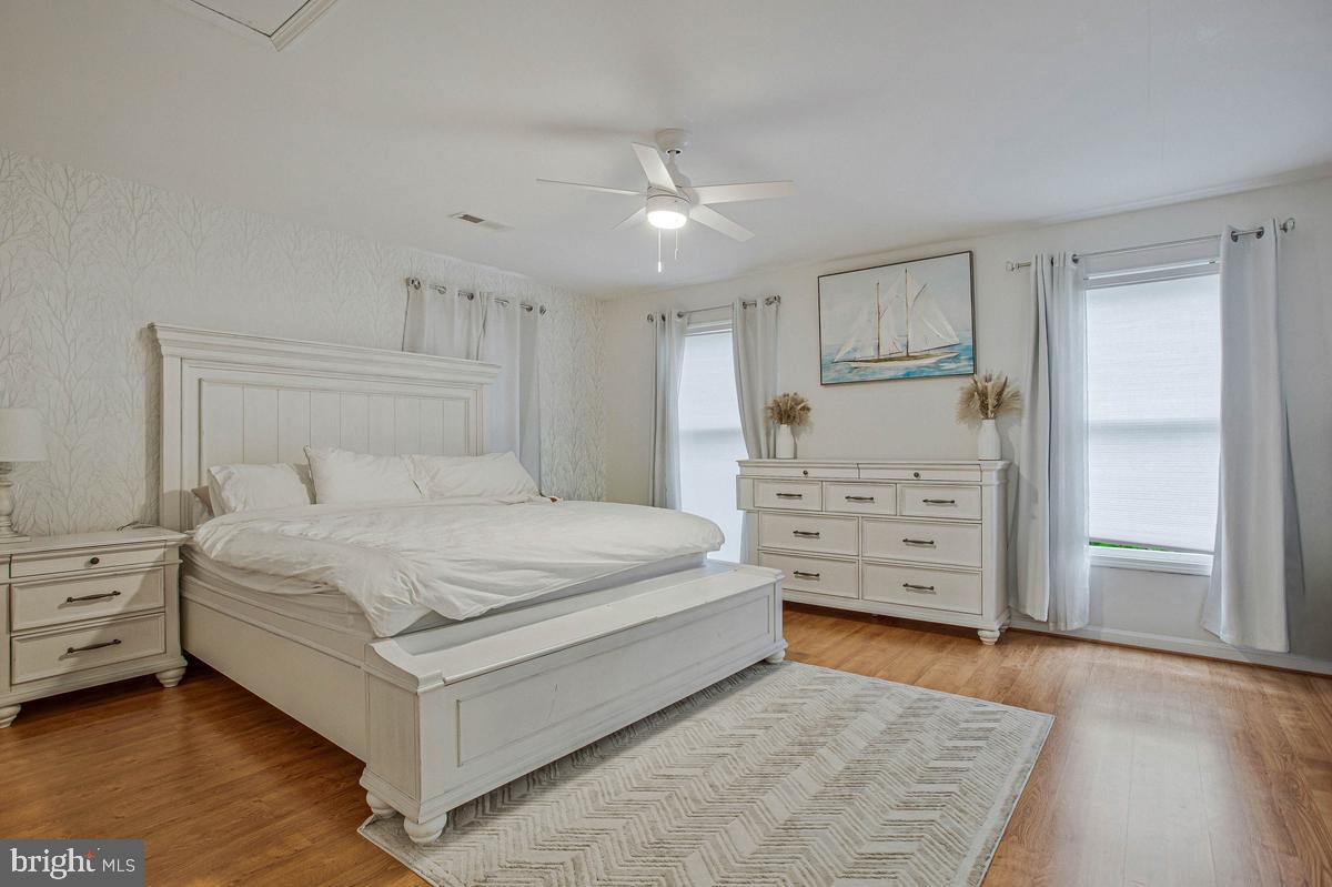 SELBY ON THE BAY - Residential
