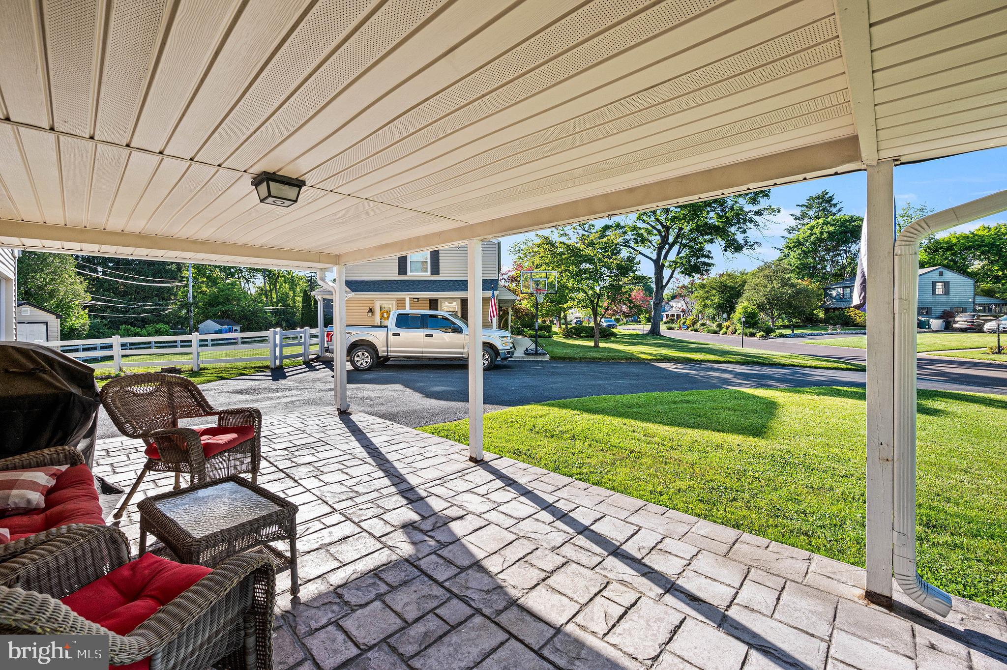 LAFAYETTE HILL - Residential