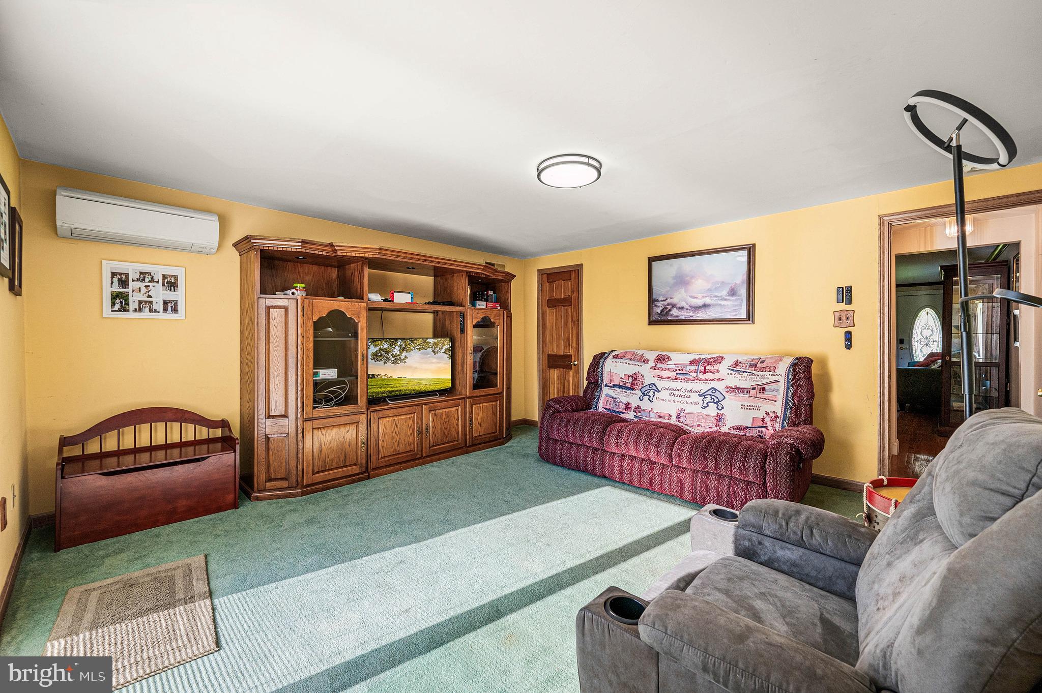 LAFAYETTE HILL - Residential