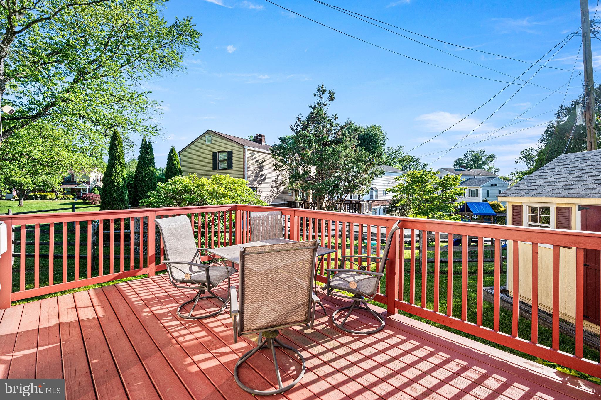 LAFAYETTE HILL - Residential