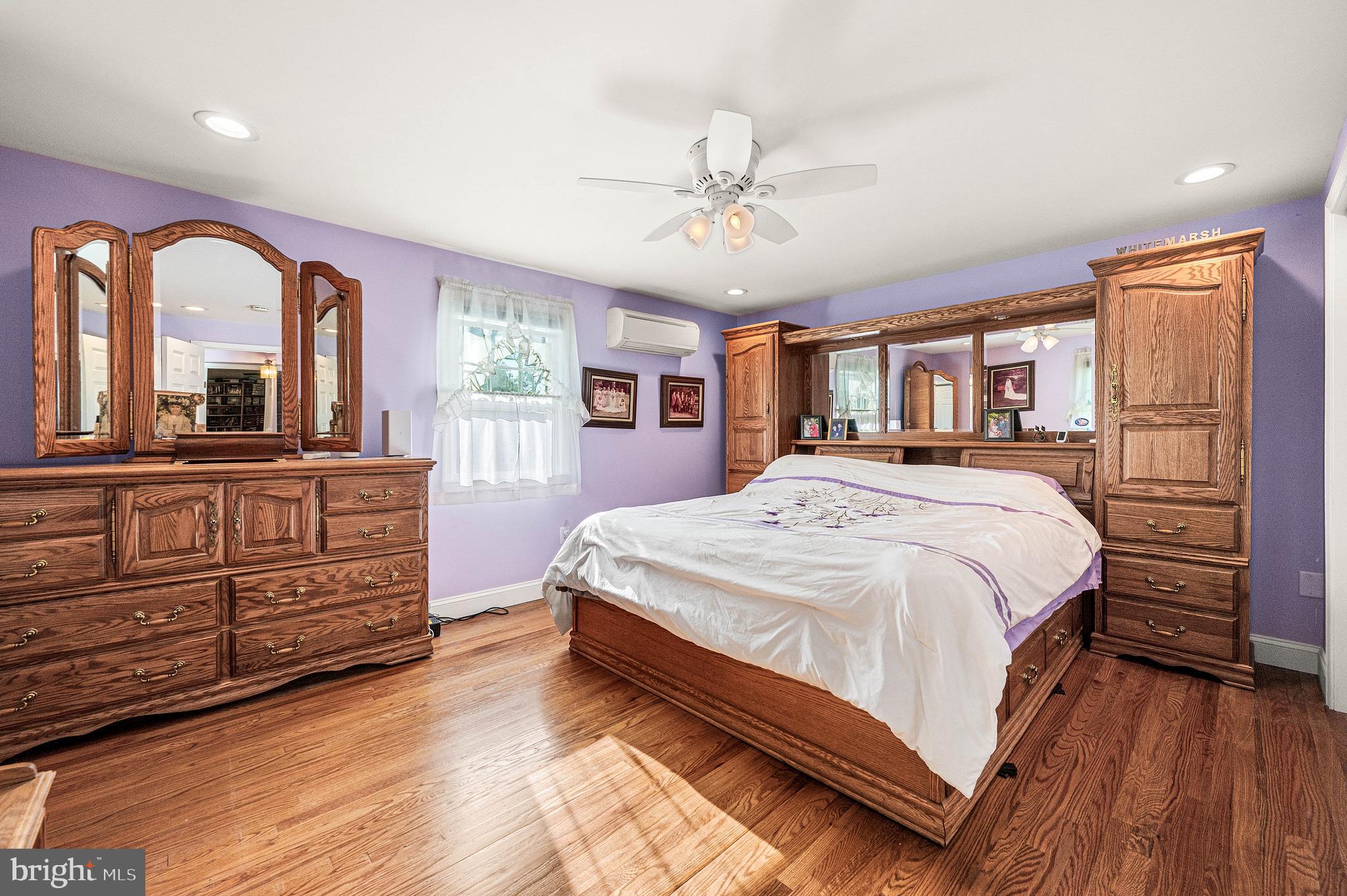 LAFAYETTE HILL - Residential