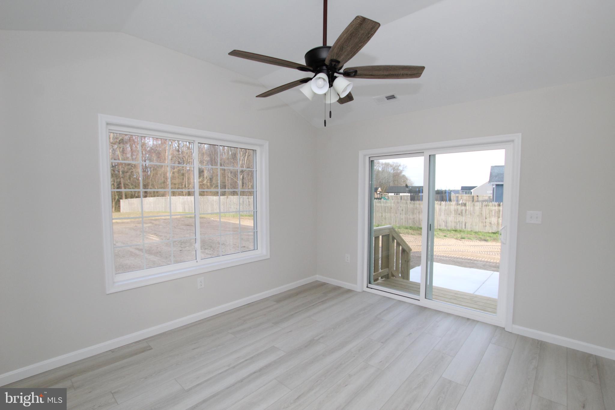 LITTLE MEADOWS - Residential
