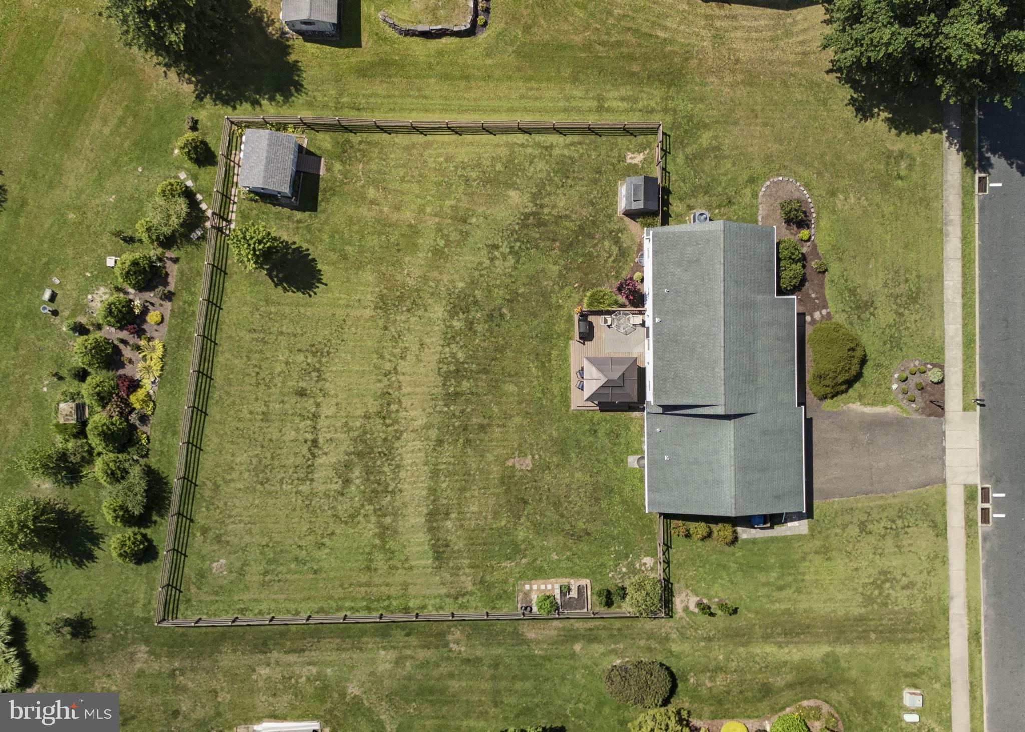 STERLING KNOLL - Residential