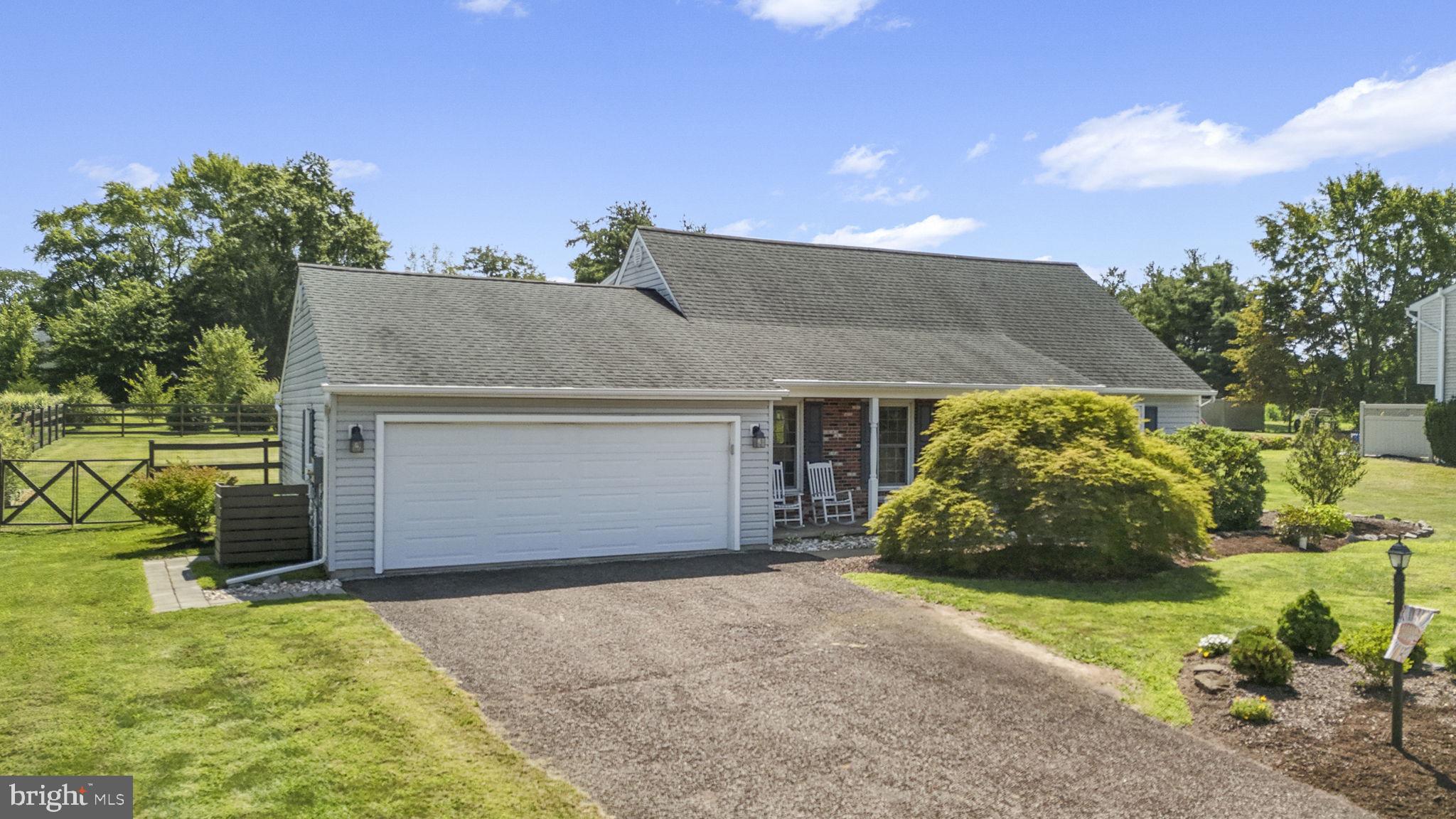 STERLING KNOLL - Residential
