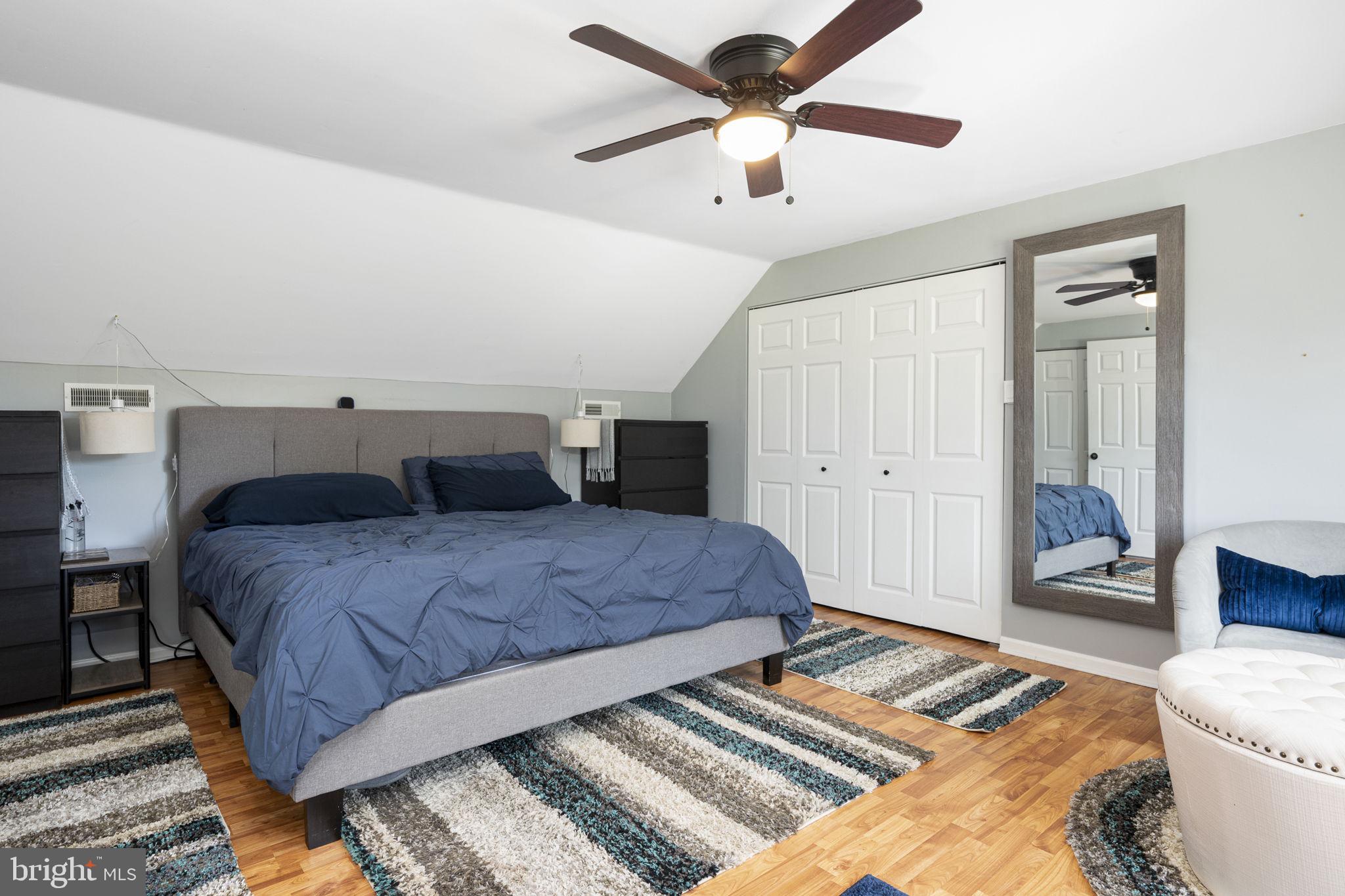 STERLING KNOLL - Residential